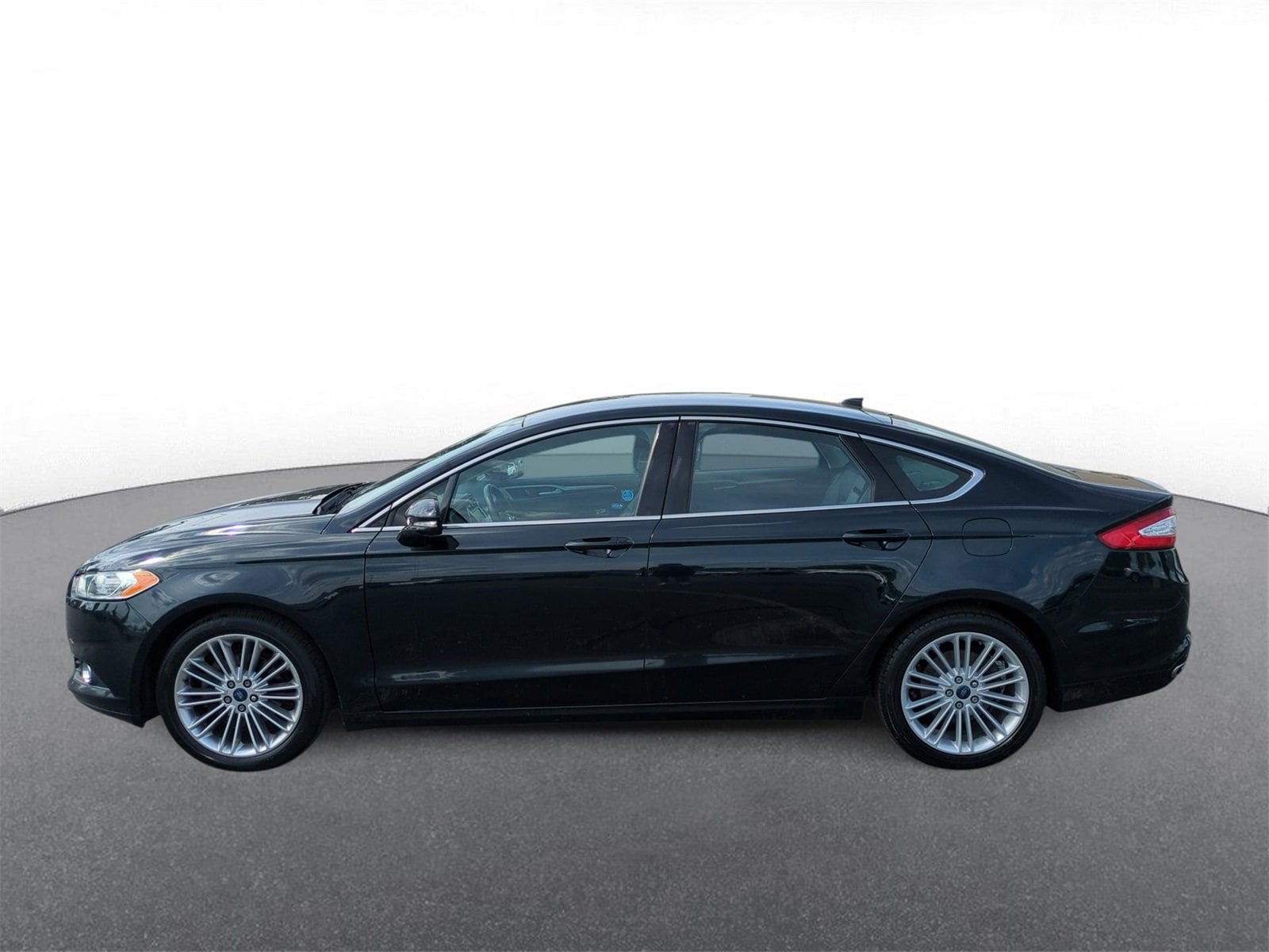 Thumbnail: 2014 Ford Fusion - 5