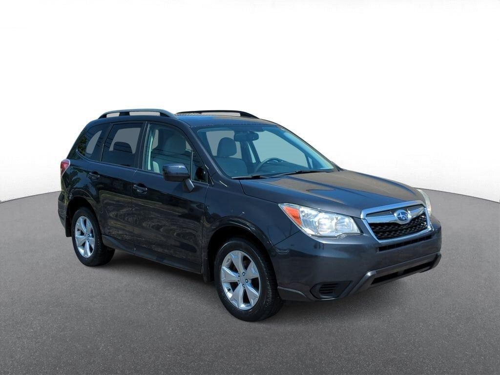 Used 2015 Subaru Forester i Premium with VIN JF2SJADC7FH406319 for sale in Troy, MI