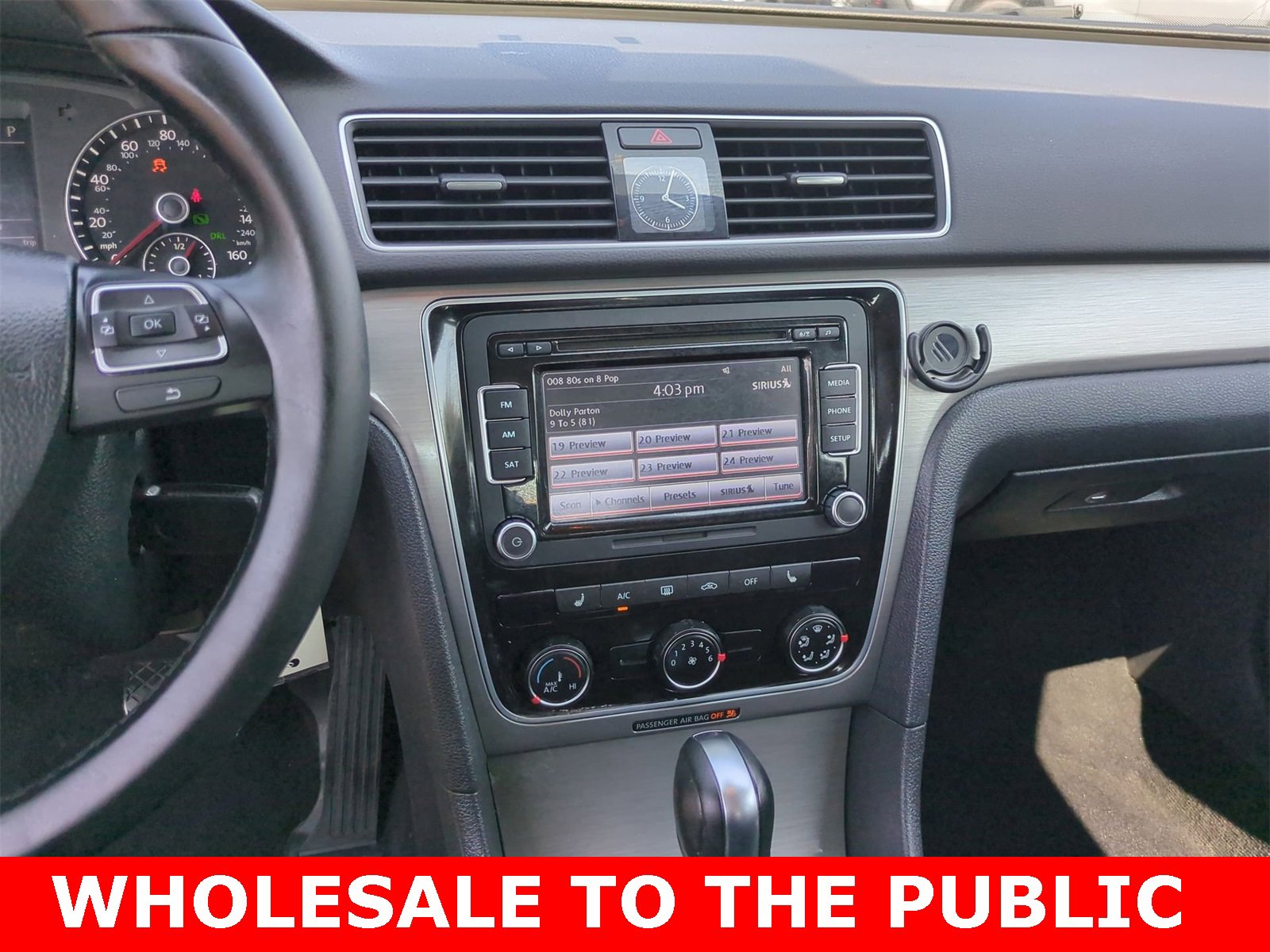 Thumbnail: 2014 Volkswagen Passat - 25