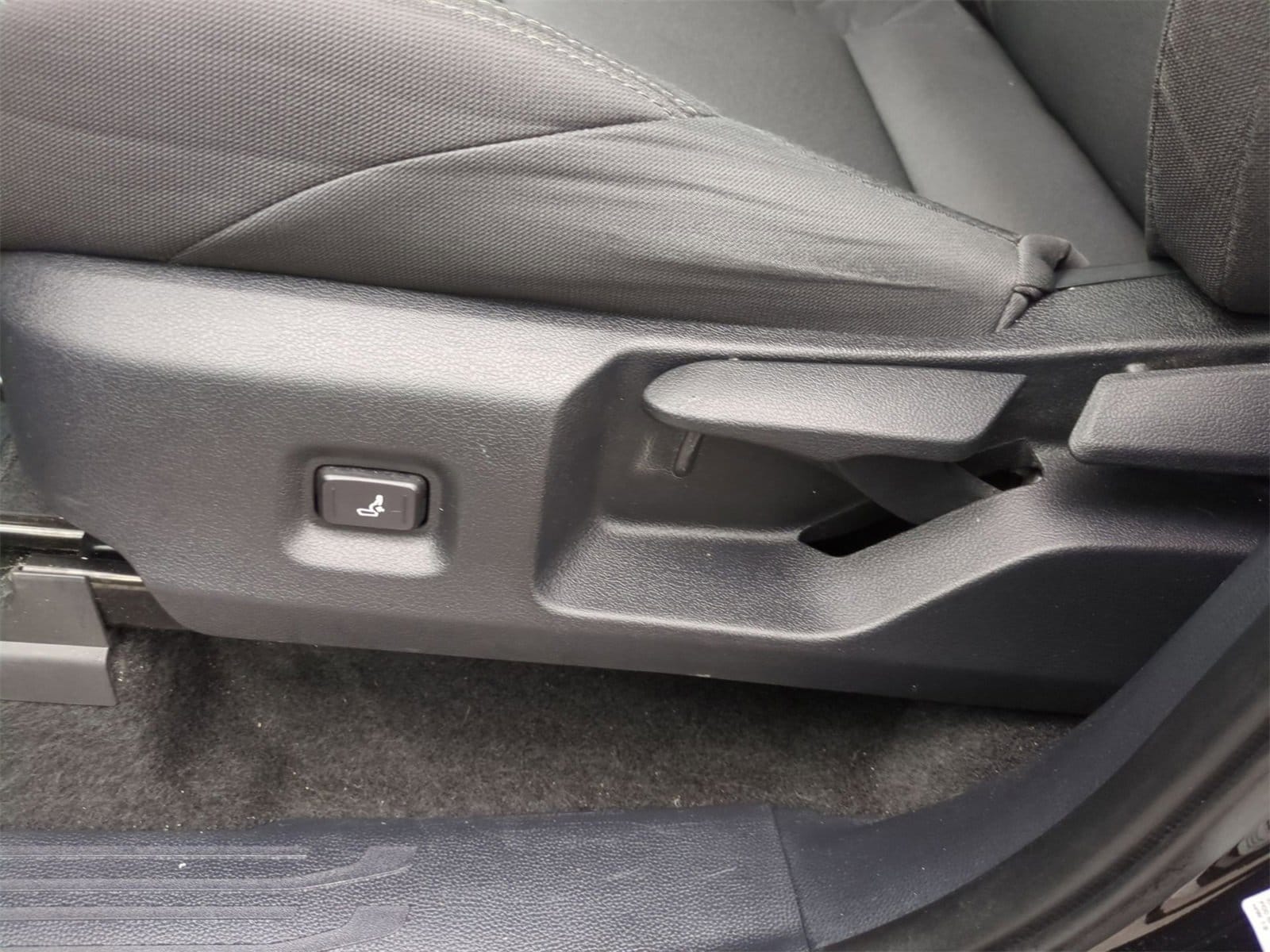 Thumbnail: 2024 Toyota Tacoma - 17