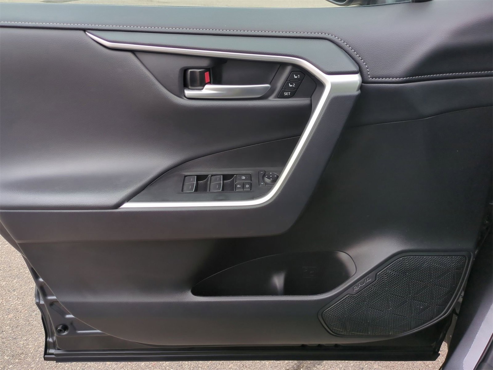 Thumbnail: 2024 Toyota RAV4 - 30