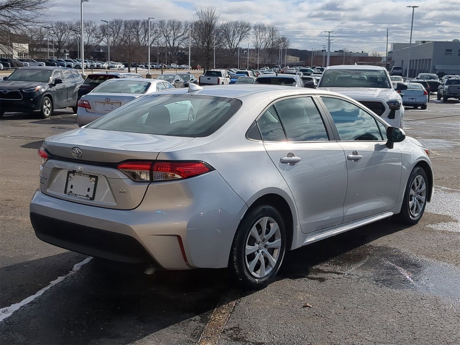 Thumbnail: 2025 Toyota Corolla - 14