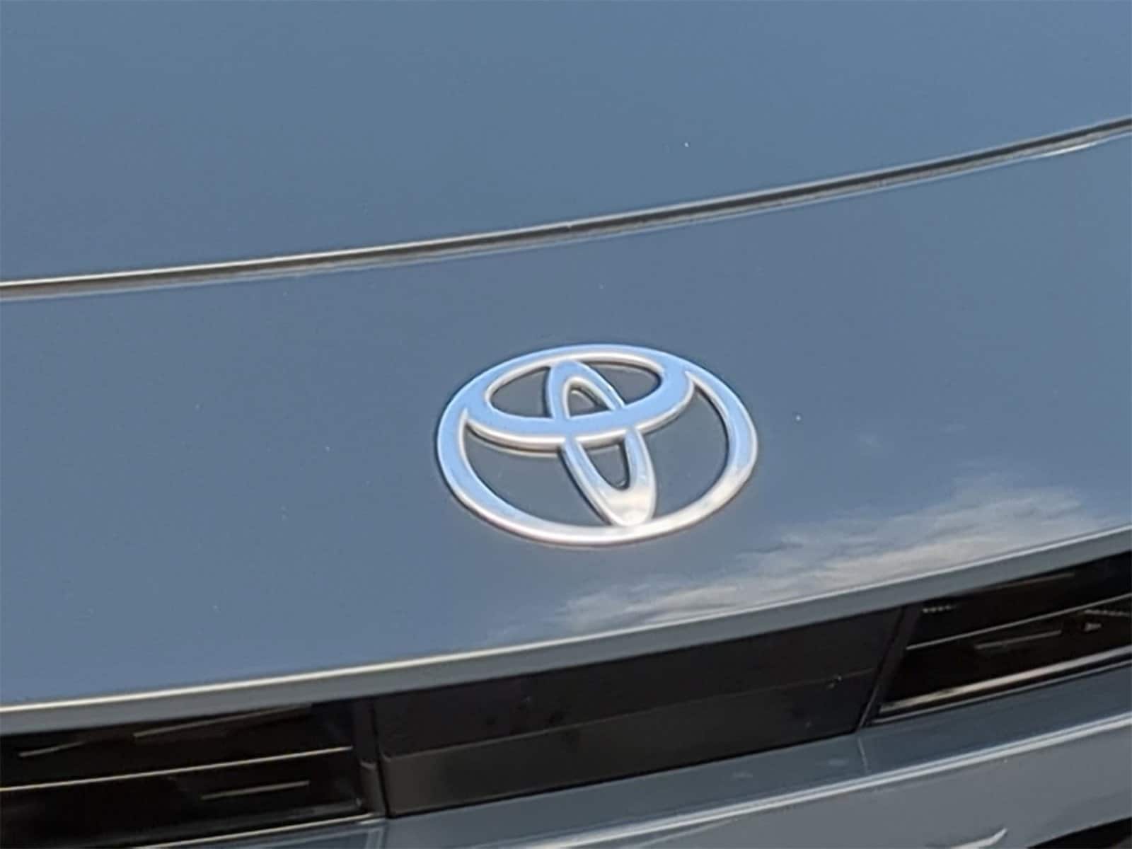 Thumbnail: 2025 Toyota Crown Signia - 19