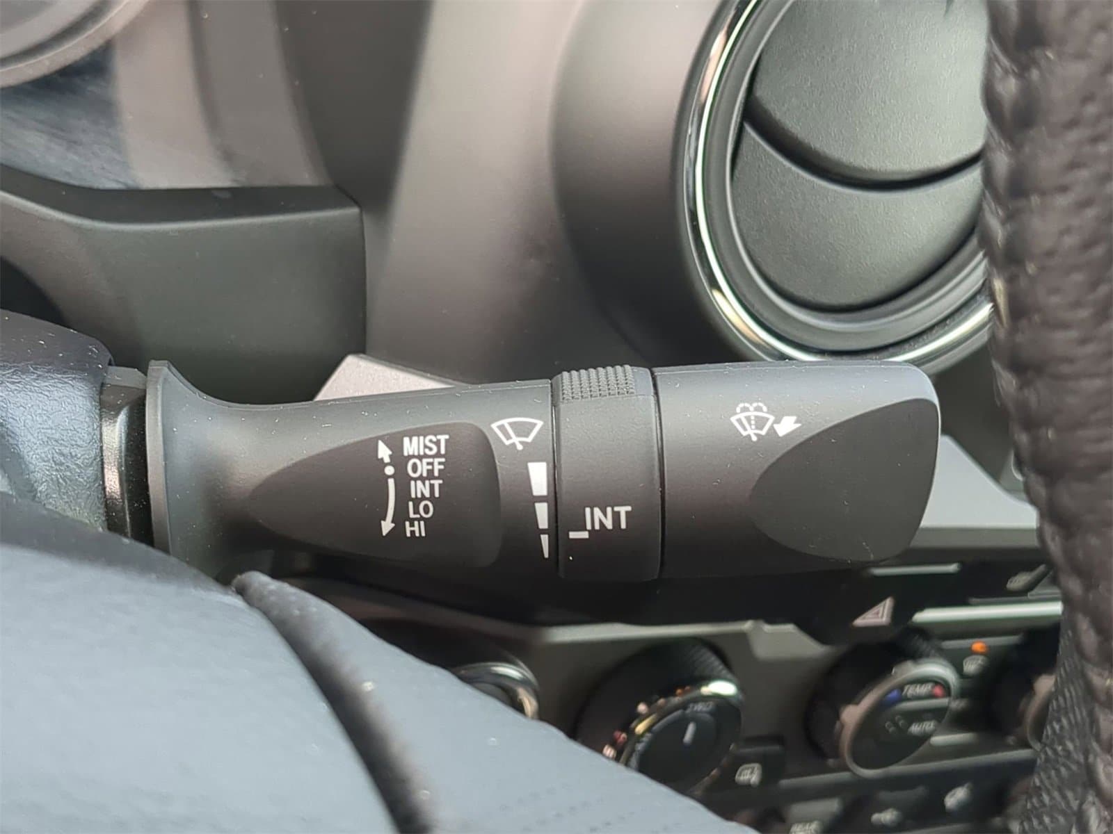 Thumbnail: 2023 Toyota Tacoma - 26