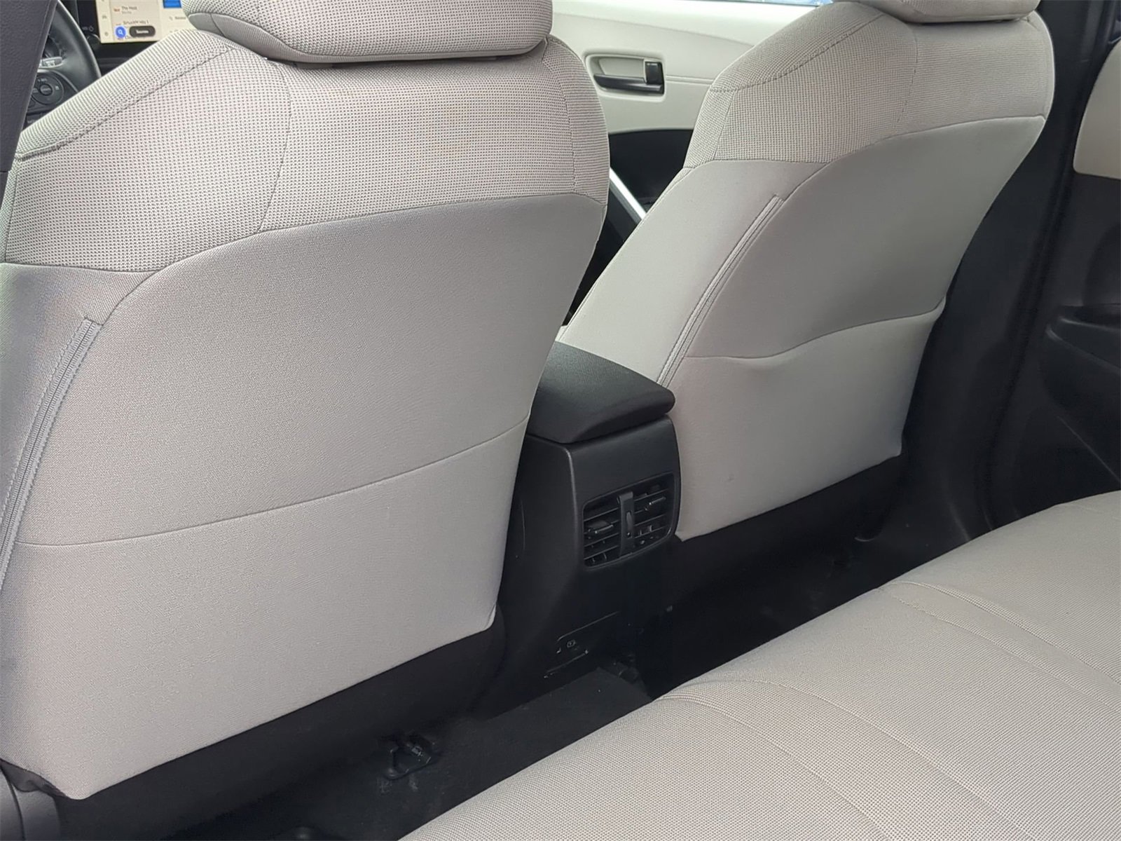 Thumbnail: 2025 Toyota Corolla Cross - 25