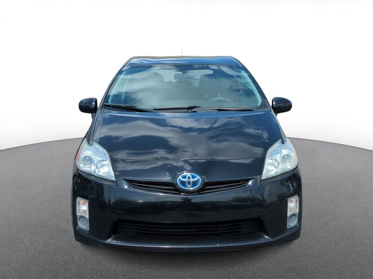 Thumbnail: 2010 Toyota Prius - 3