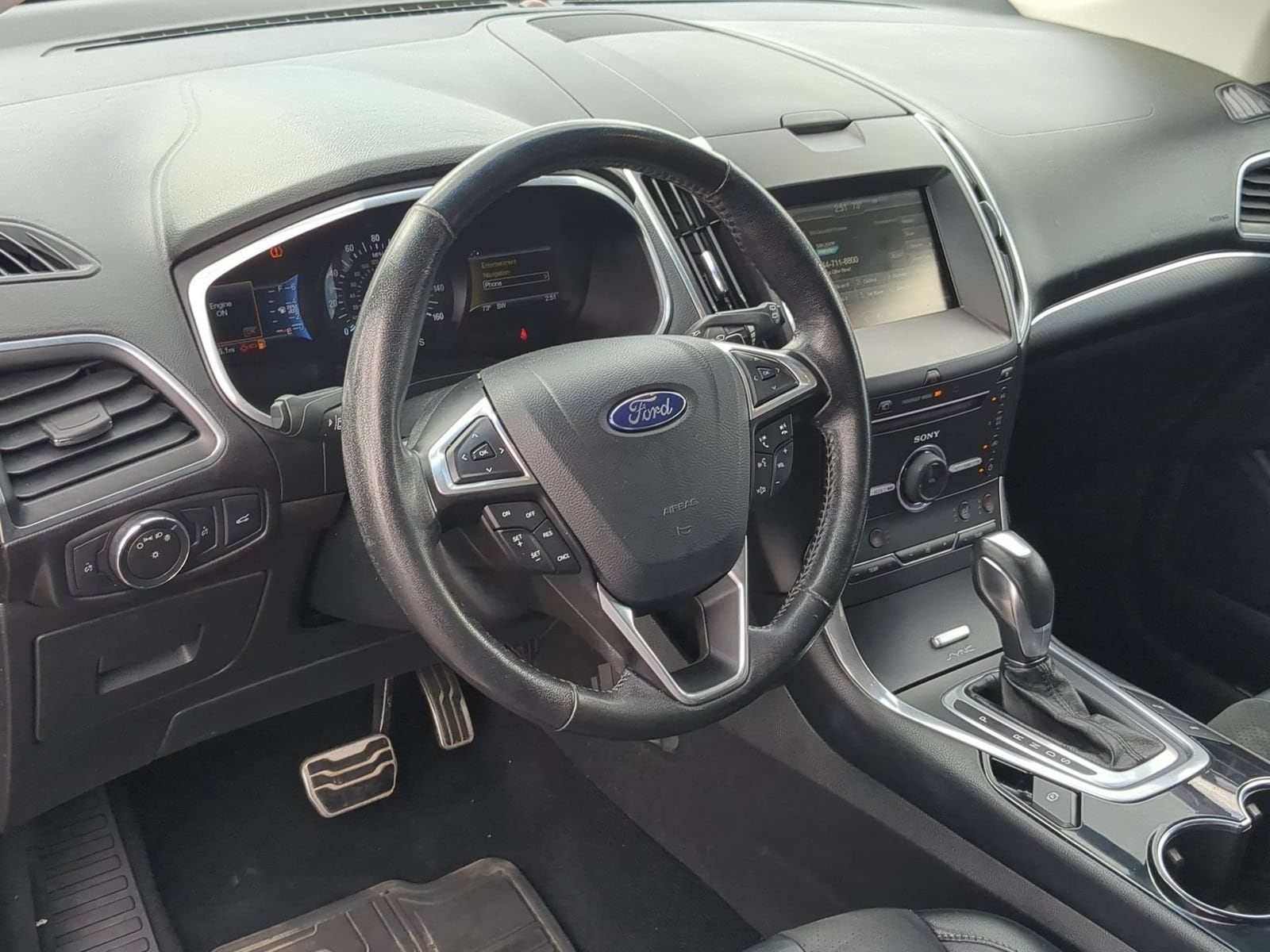 Thumbnail: 2015 Ford Edge - 10