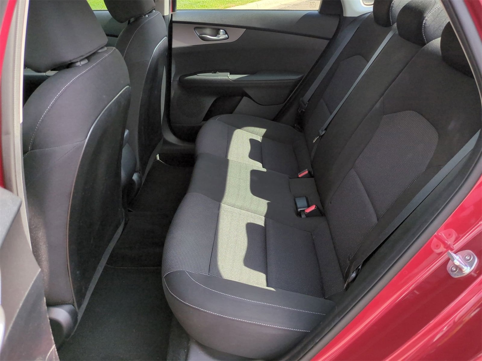 Thumbnail: 2019 Kia Forte - 17