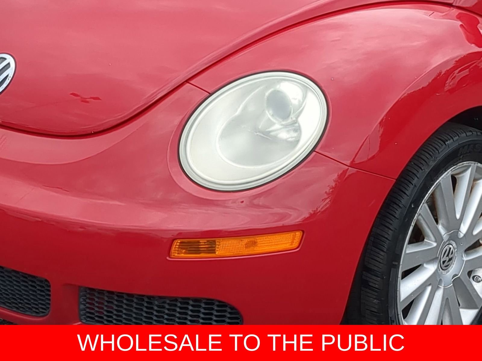 Thumbnail: 2008 Volkswagen New Beetle - 11