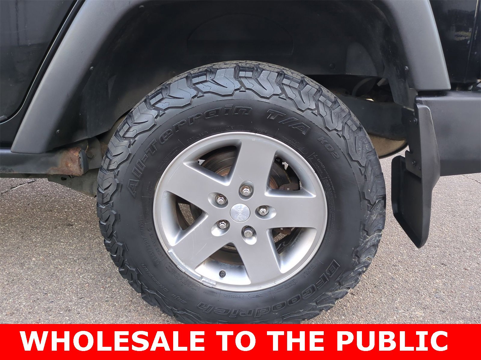 Thumbnail: 2012 Jeep Wrangler - 14