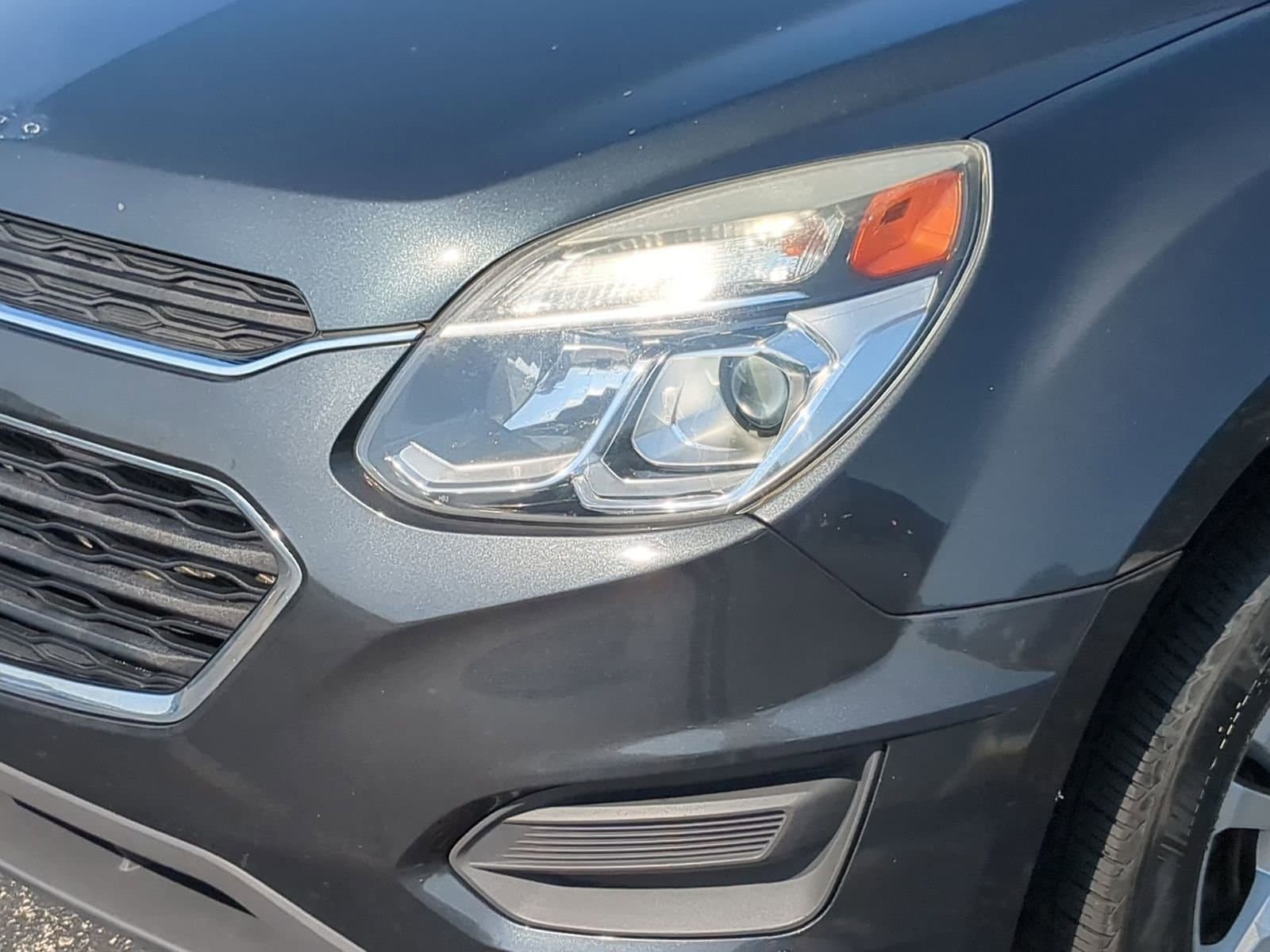 Thumbnail: 2017 Chevrolet Equinox - 11