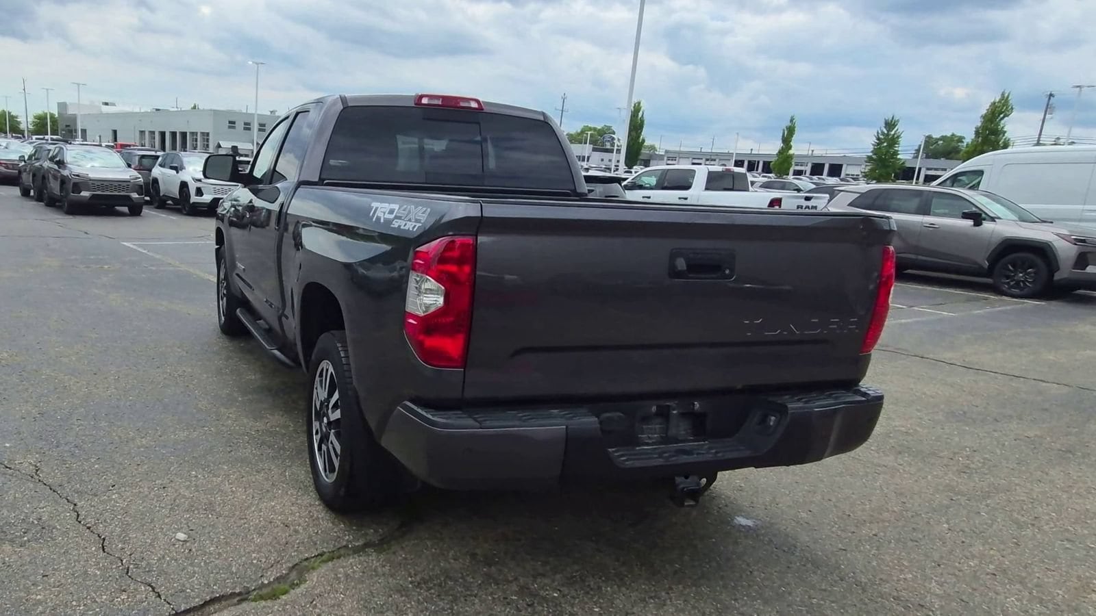 Thumbnail: 2019 Toyota Tundra - 7