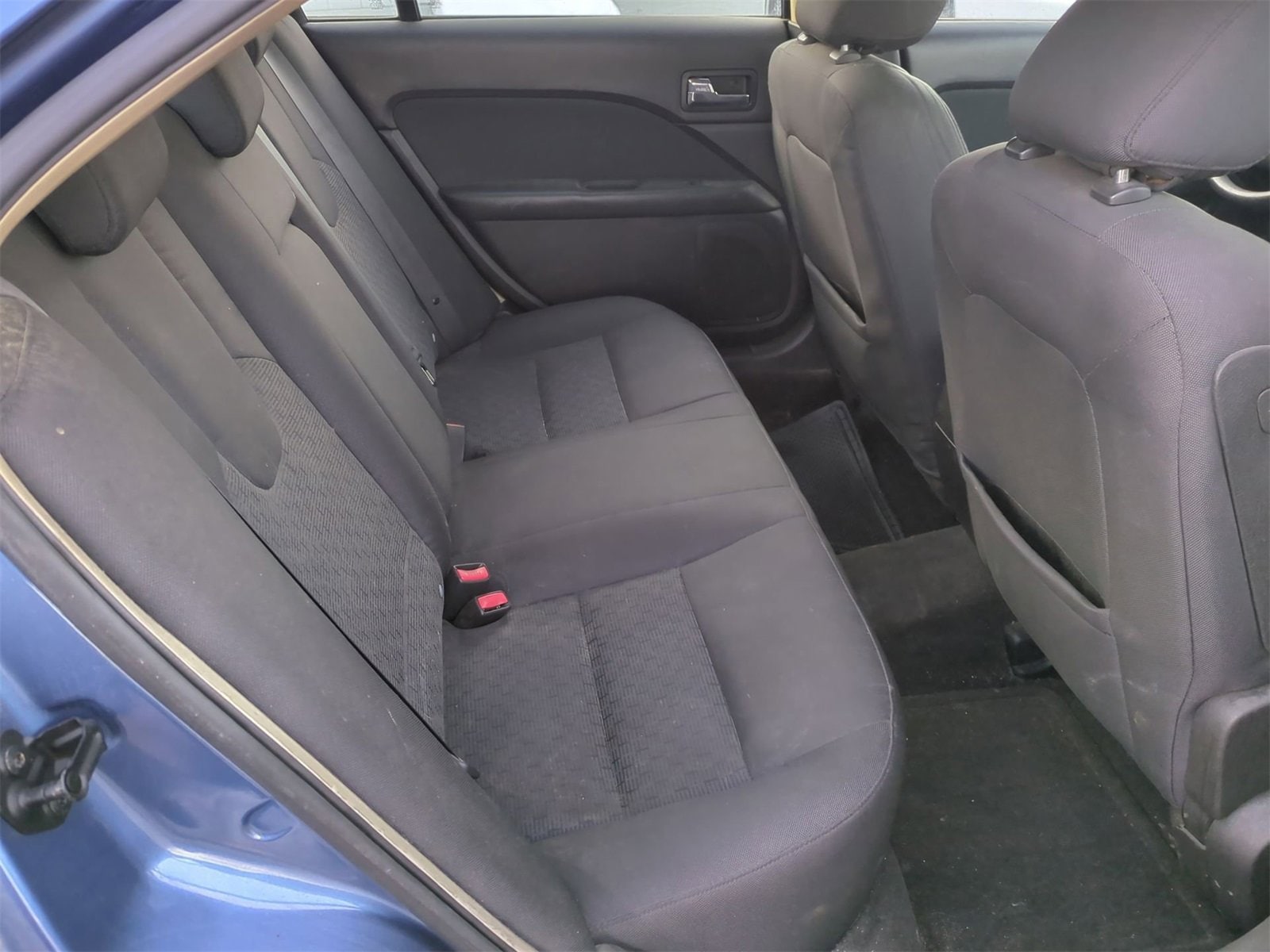 Thumbnail: 2010 Ford Fusion - 20