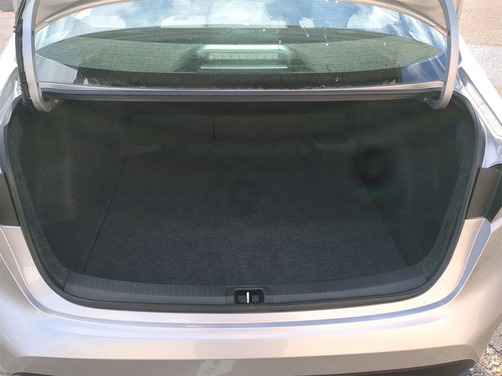 Thumbnail: 2025 Toyota Corolla - 38