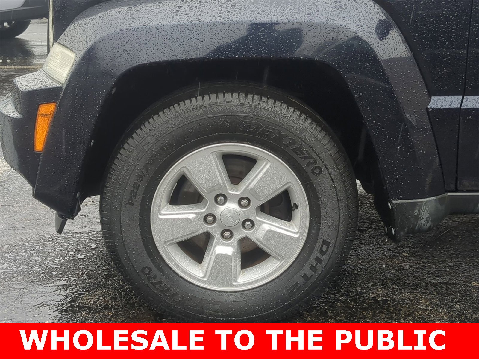 Thumbnail: 2011 Jeep Liberty - 21