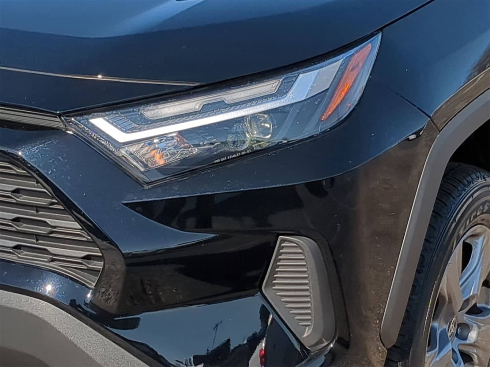 Thumbnail: 2024 Toyota RAV4 - 18