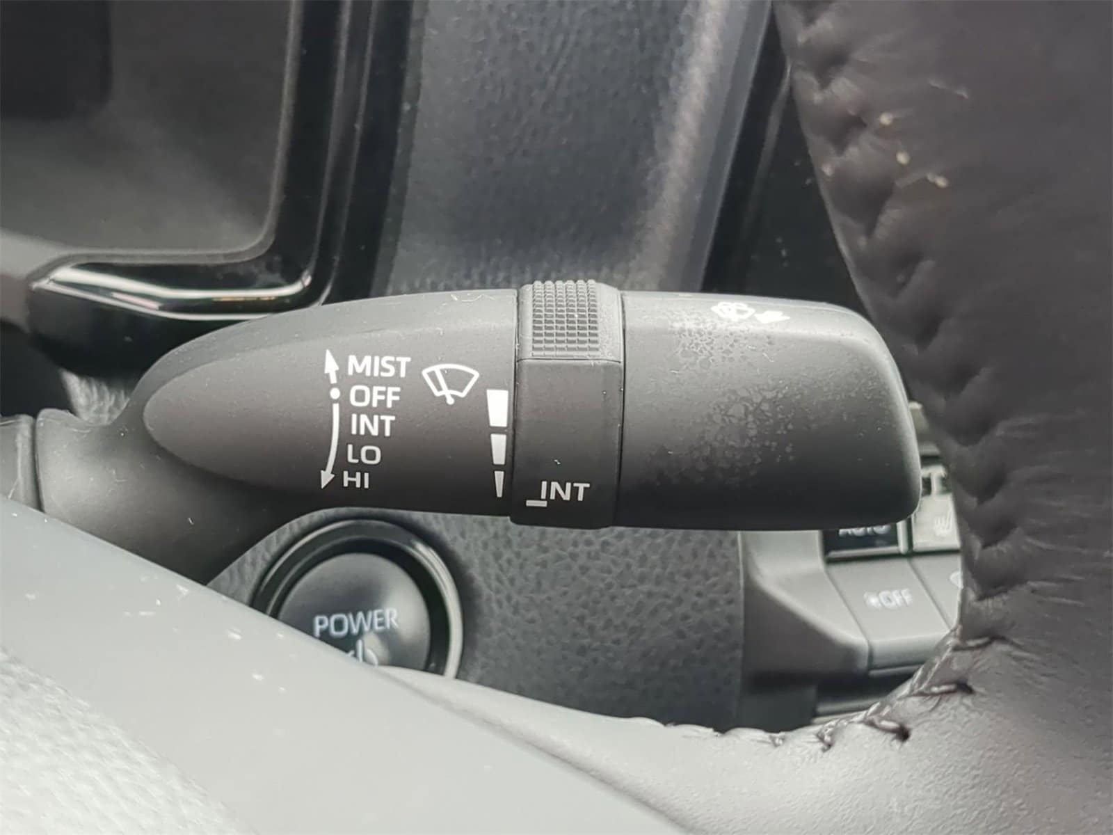 Thumbnail: 2025 Toyota Camry - 32