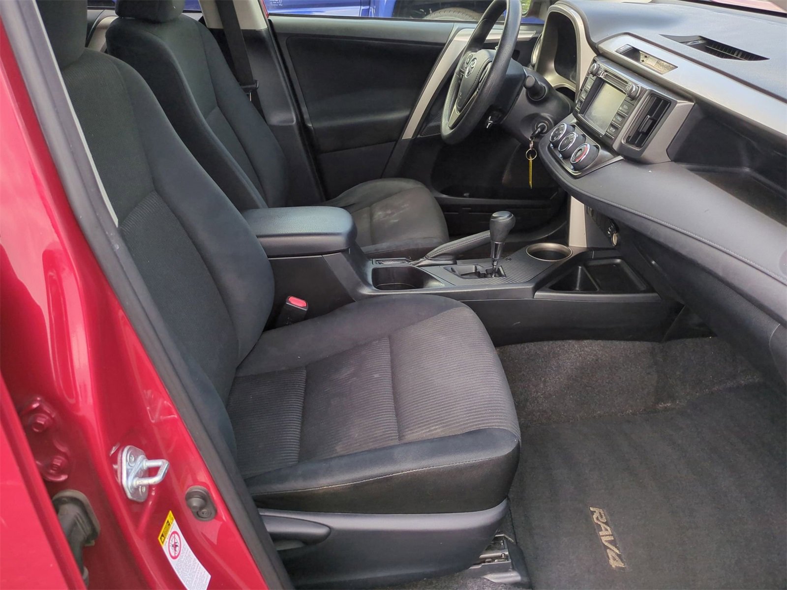 Thumbnail: 2014 Toyota RAV4 - 19