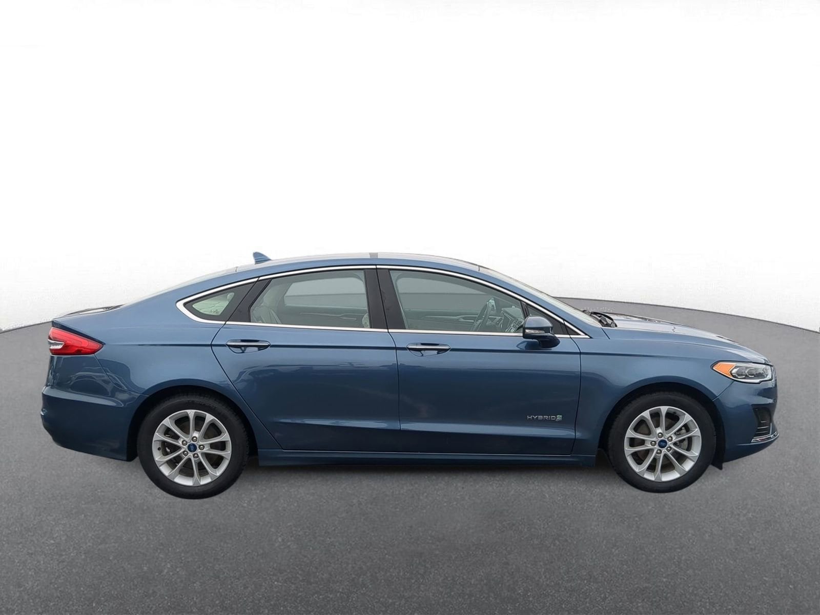 Thumbnail: 2019 Ford Fusion - 9