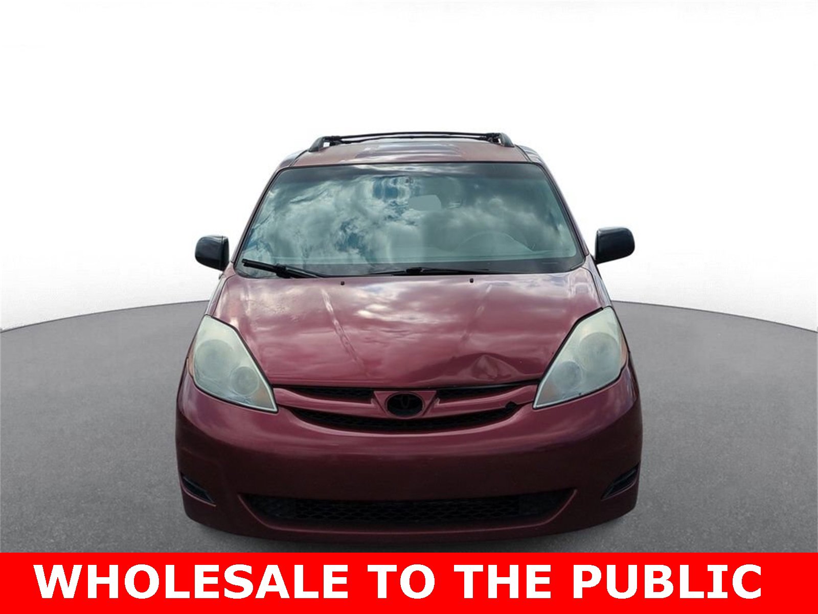Thumbnail: 2008 Toyota Sienna - 3