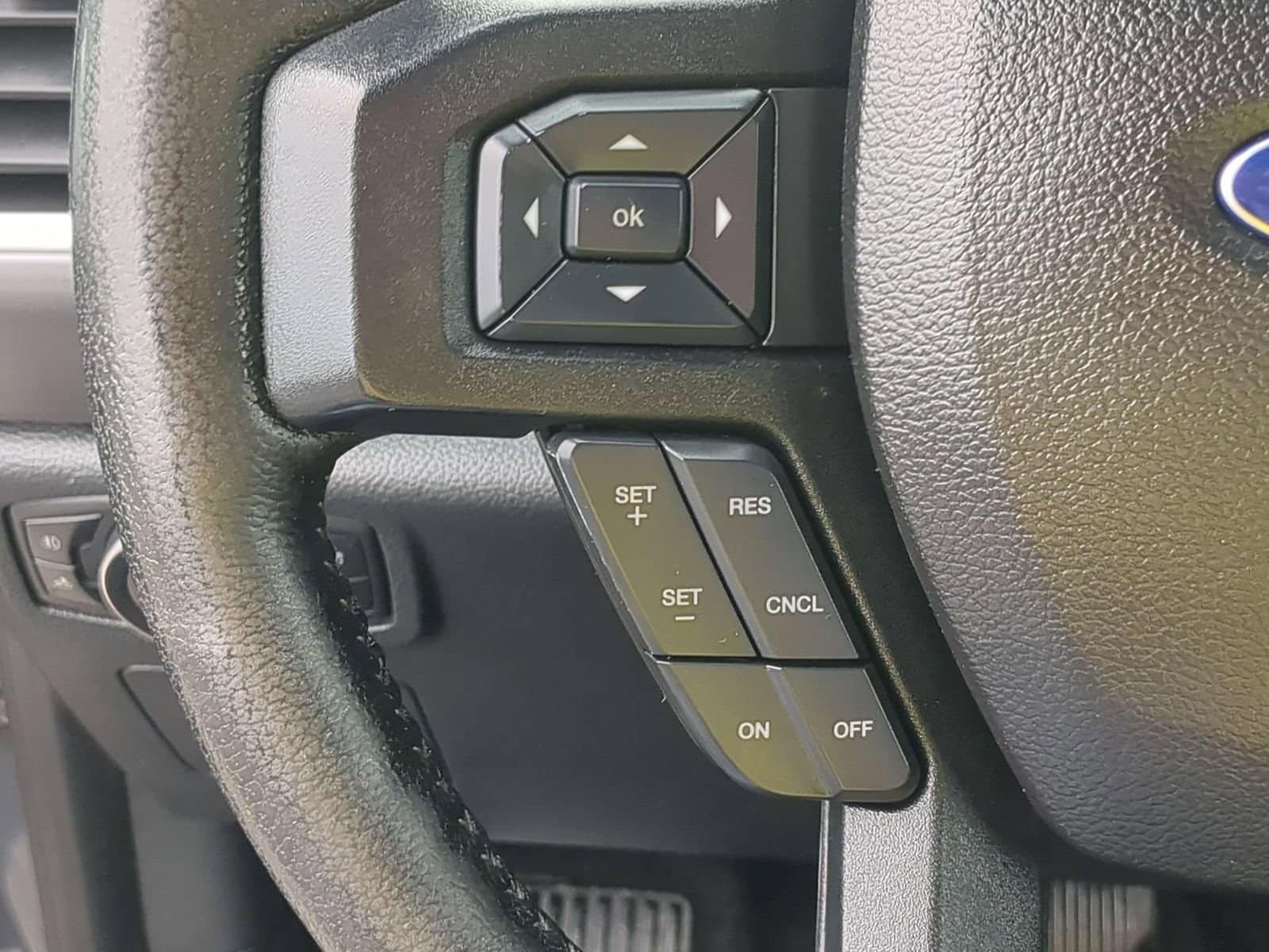 Thumbnail: 2016 Ford F-150 - 23