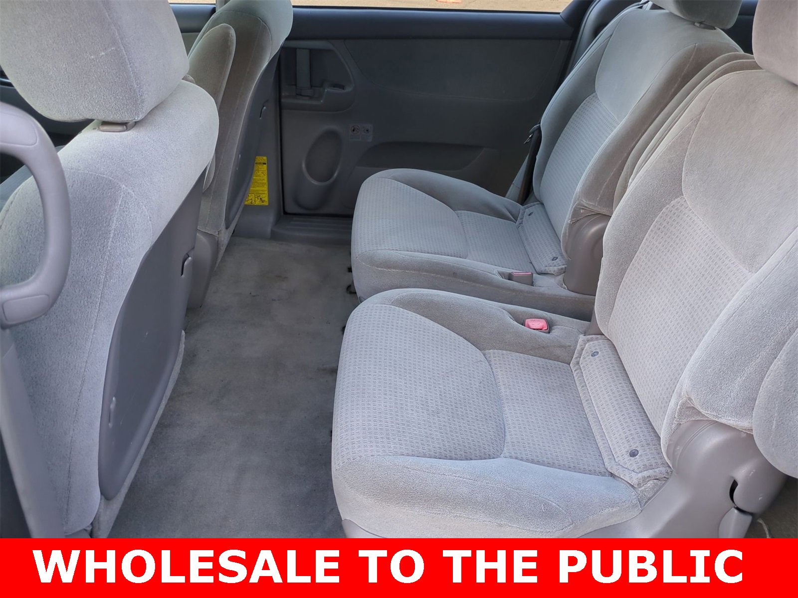 Thumbnail: 2010 Toyota Sienna - 19