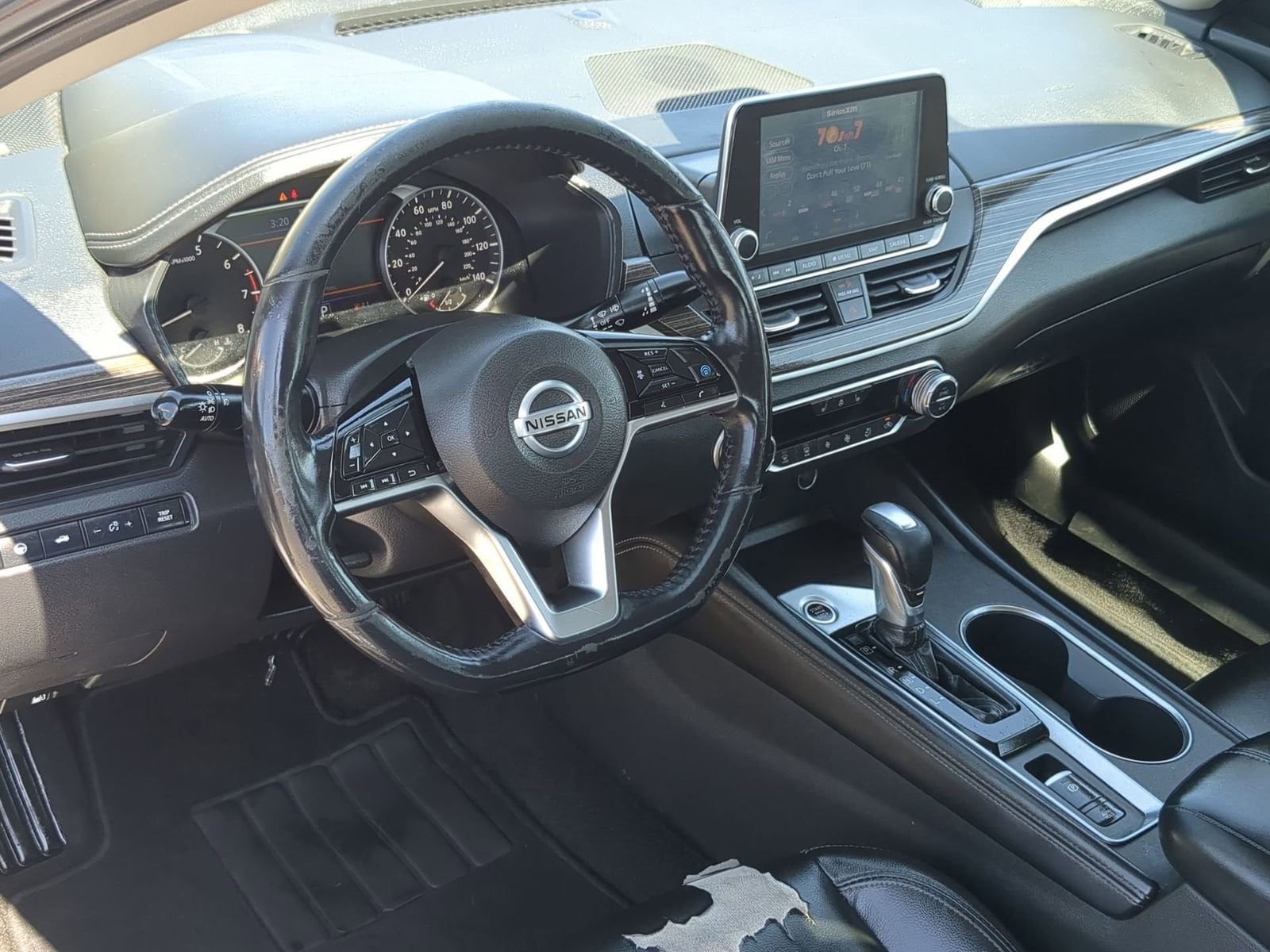 Thumbnail: 2019 Nissan Altima - 10
