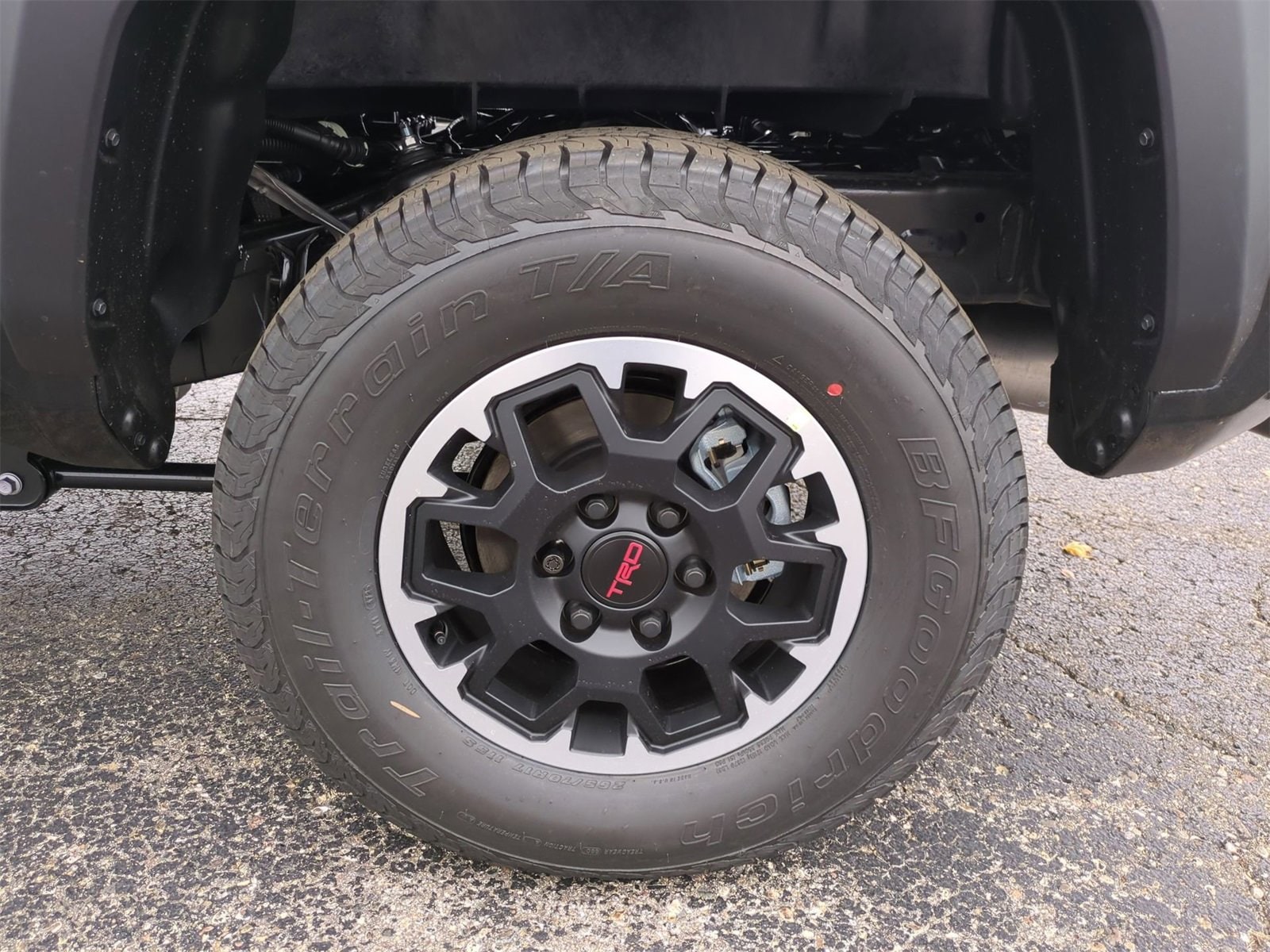 Thumbnail: 2025 Toyota Tacoma - 14