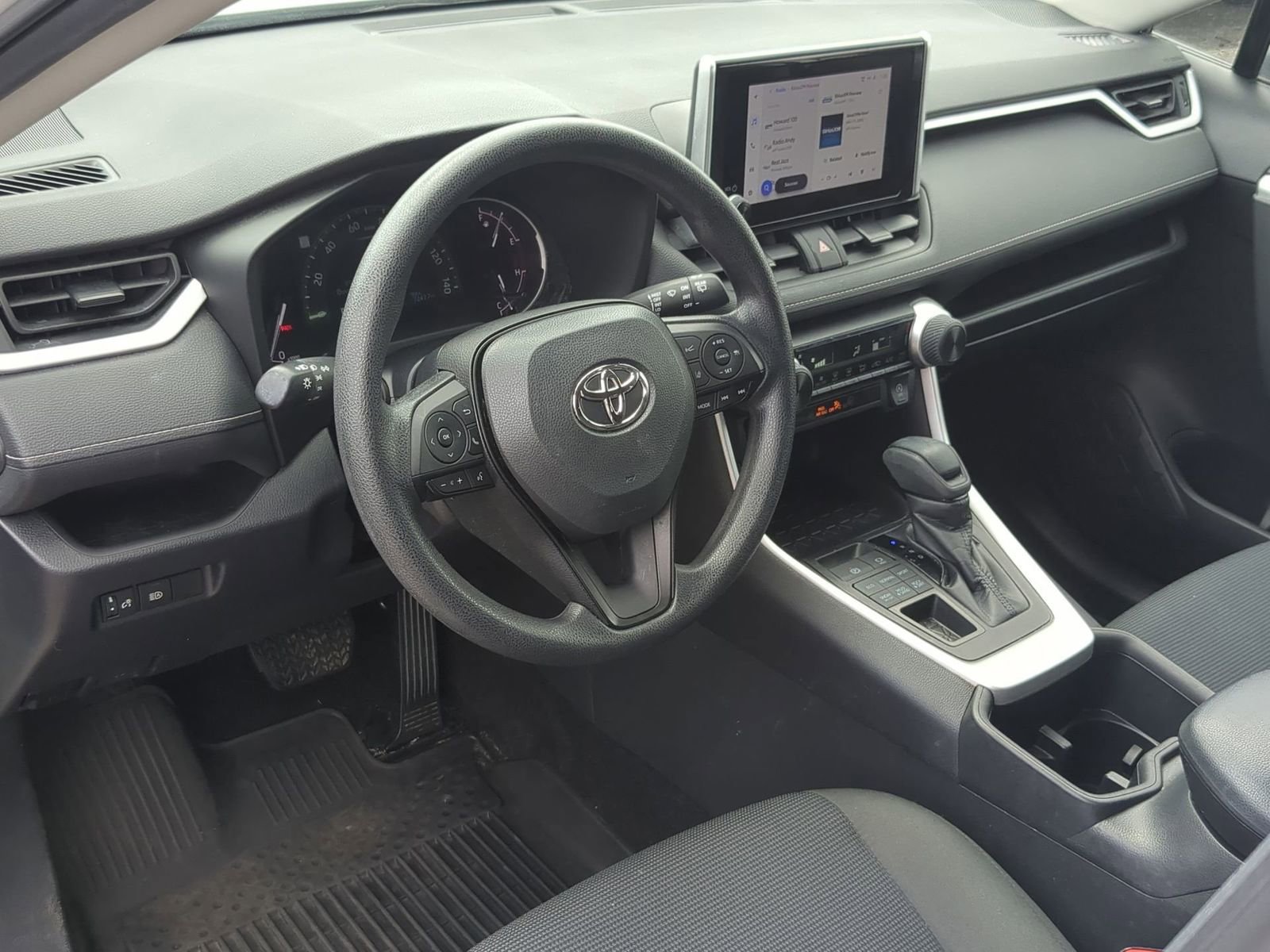 Thumbnail: 2023 Toyota RAV4 - 10