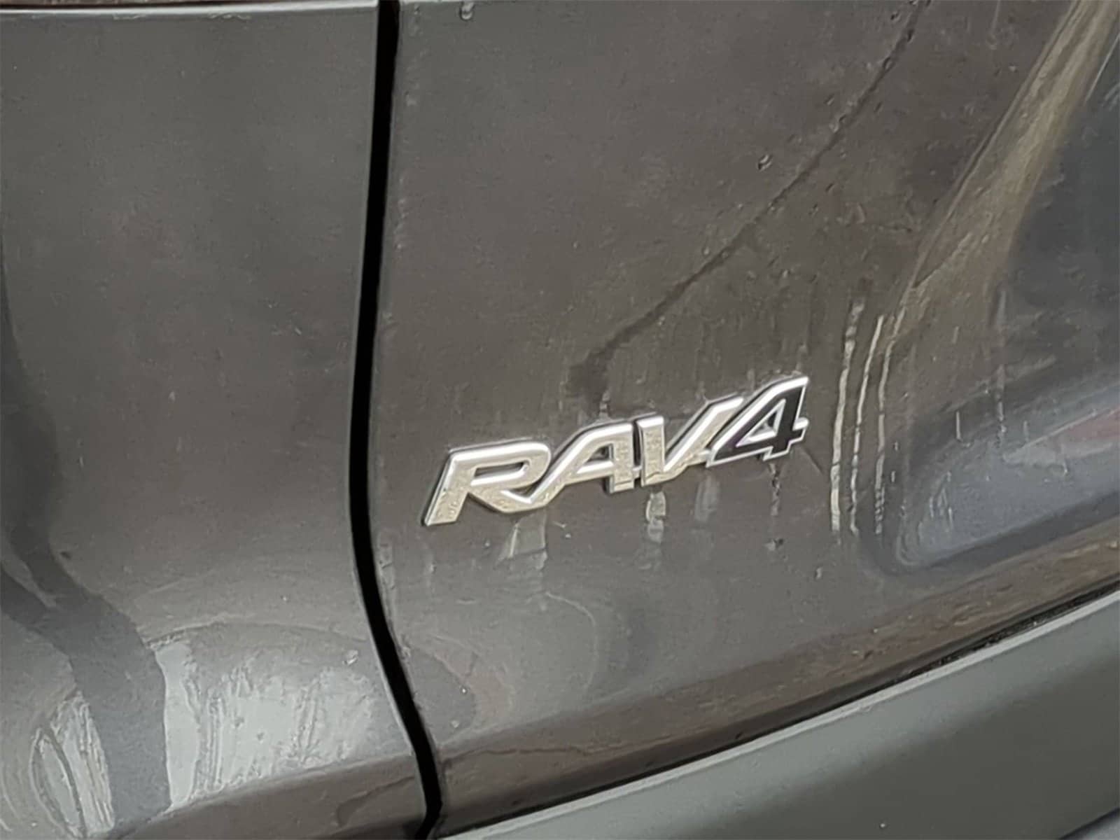 Thumbnail: 2023 Toyota RAV4 - 20