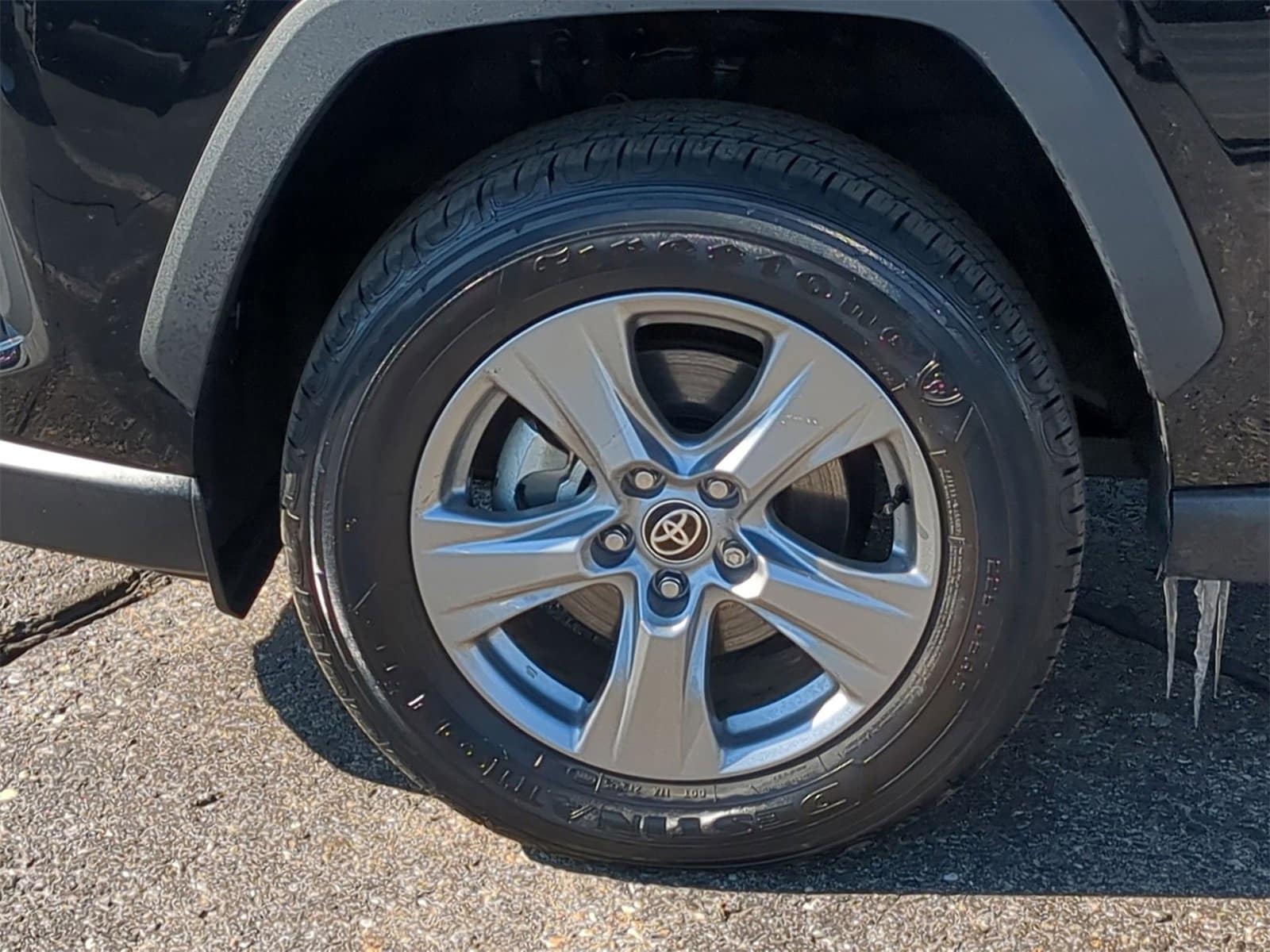 Thumbnail: 2024 Toyota RAV4 - 21