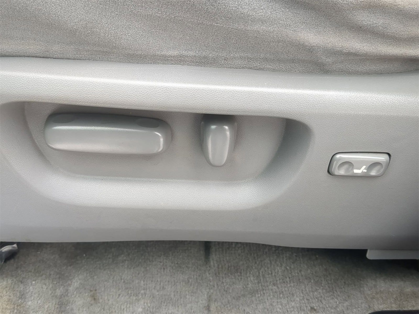 Thumbnail: 2008 Toyota Sequoia - 24