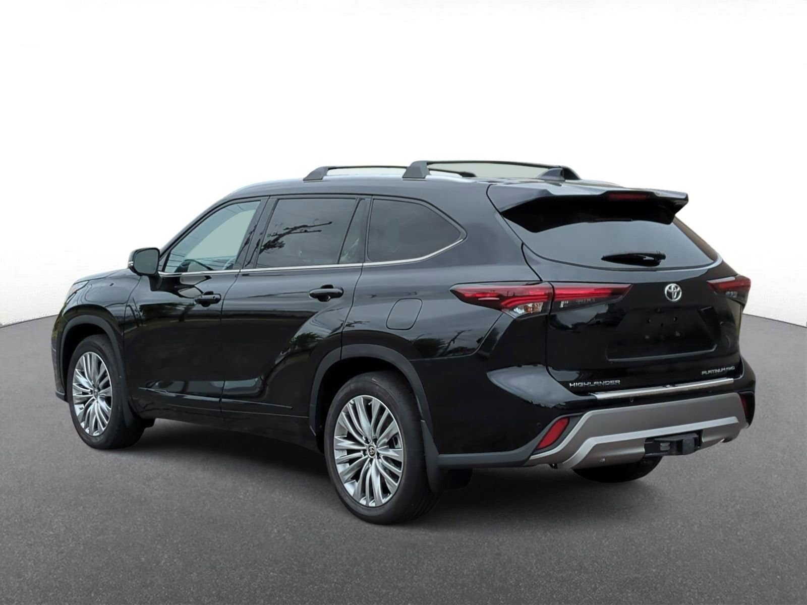 Thumbnail: 2024 Toyota Highlander - 6