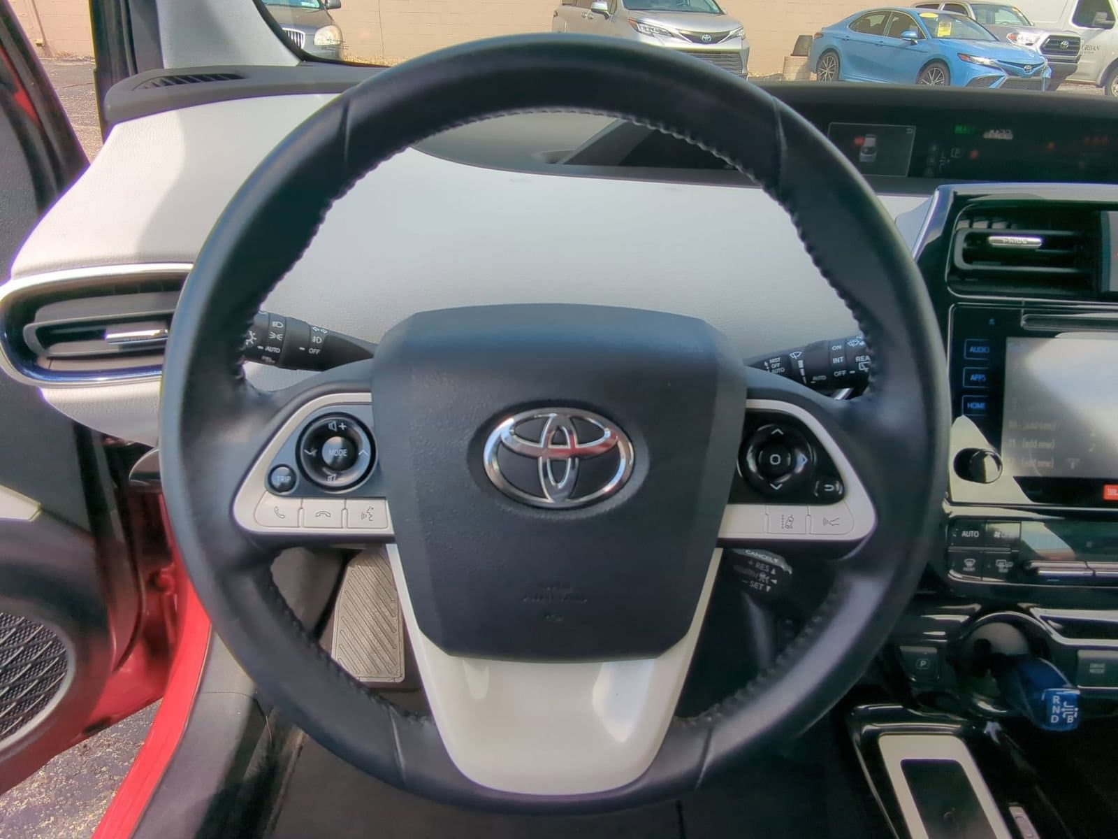 Thumbnail: 2017 Toyota Prius - 22