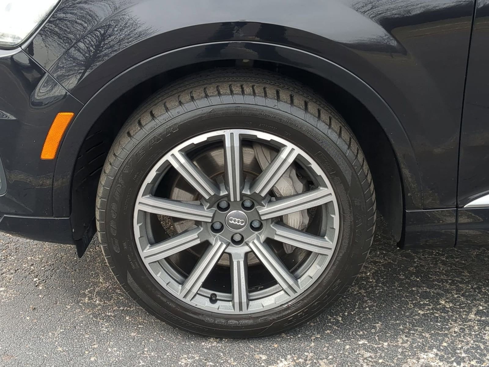 Thumbnail: 2018 Audi Q7 - 14