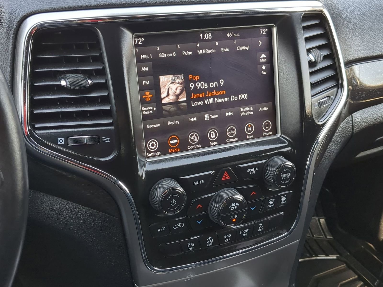 Thumbnail: 2018 Jeep Grand Cherokee - 25