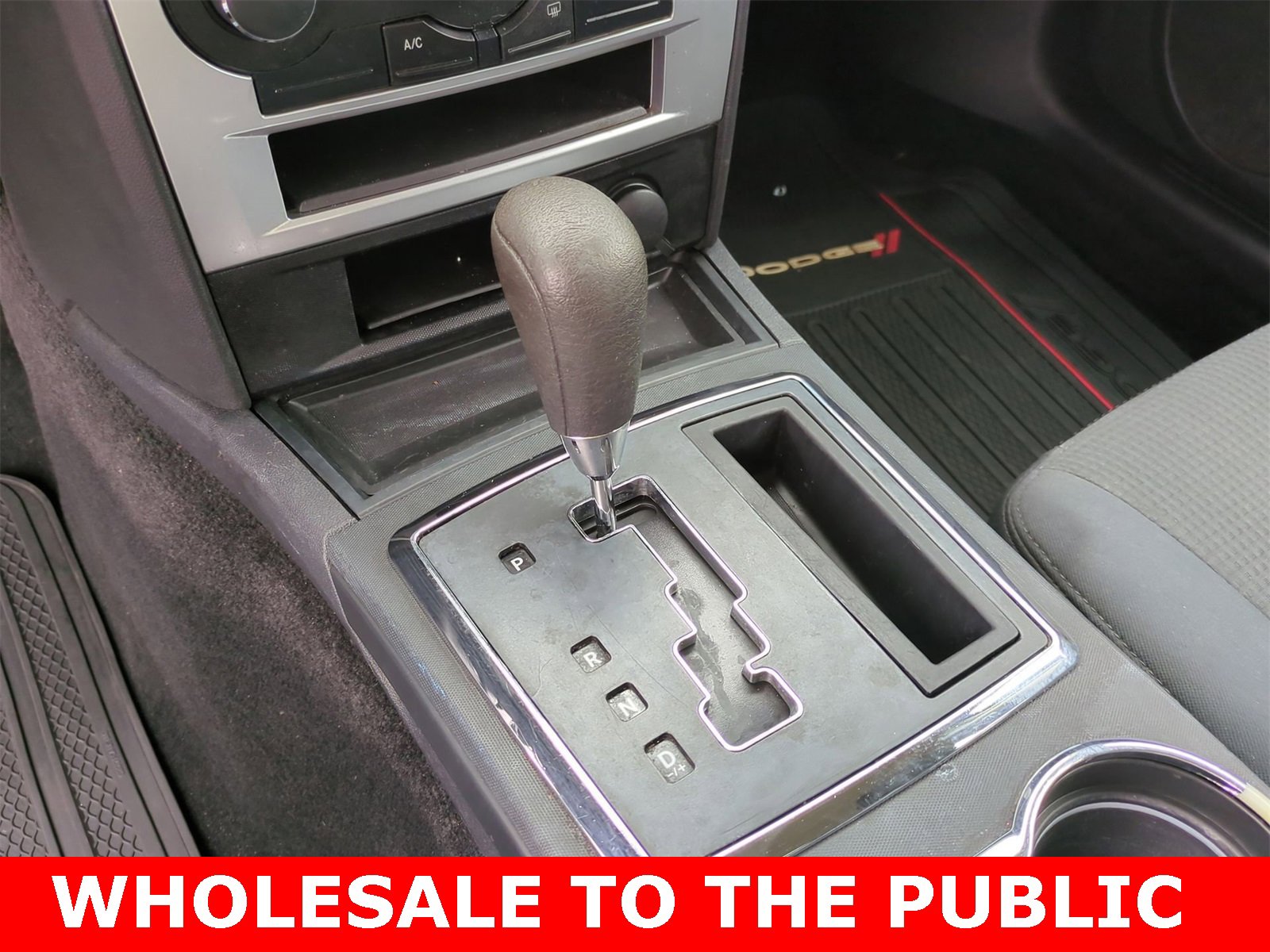 Thumbnail: 2010 Dodge Charger - 23