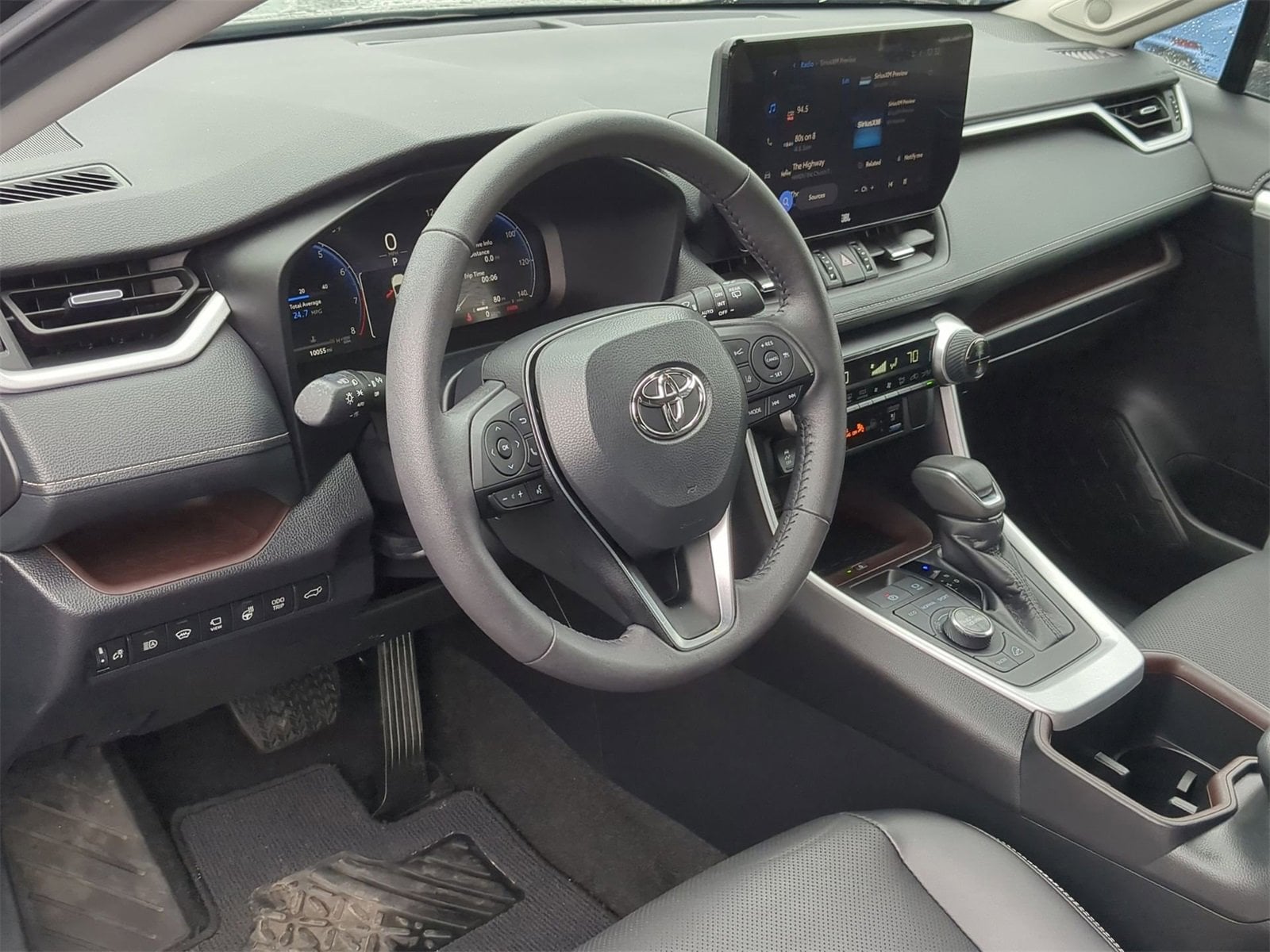 Thumbnail: 2024 Toyota RAV4 - 10