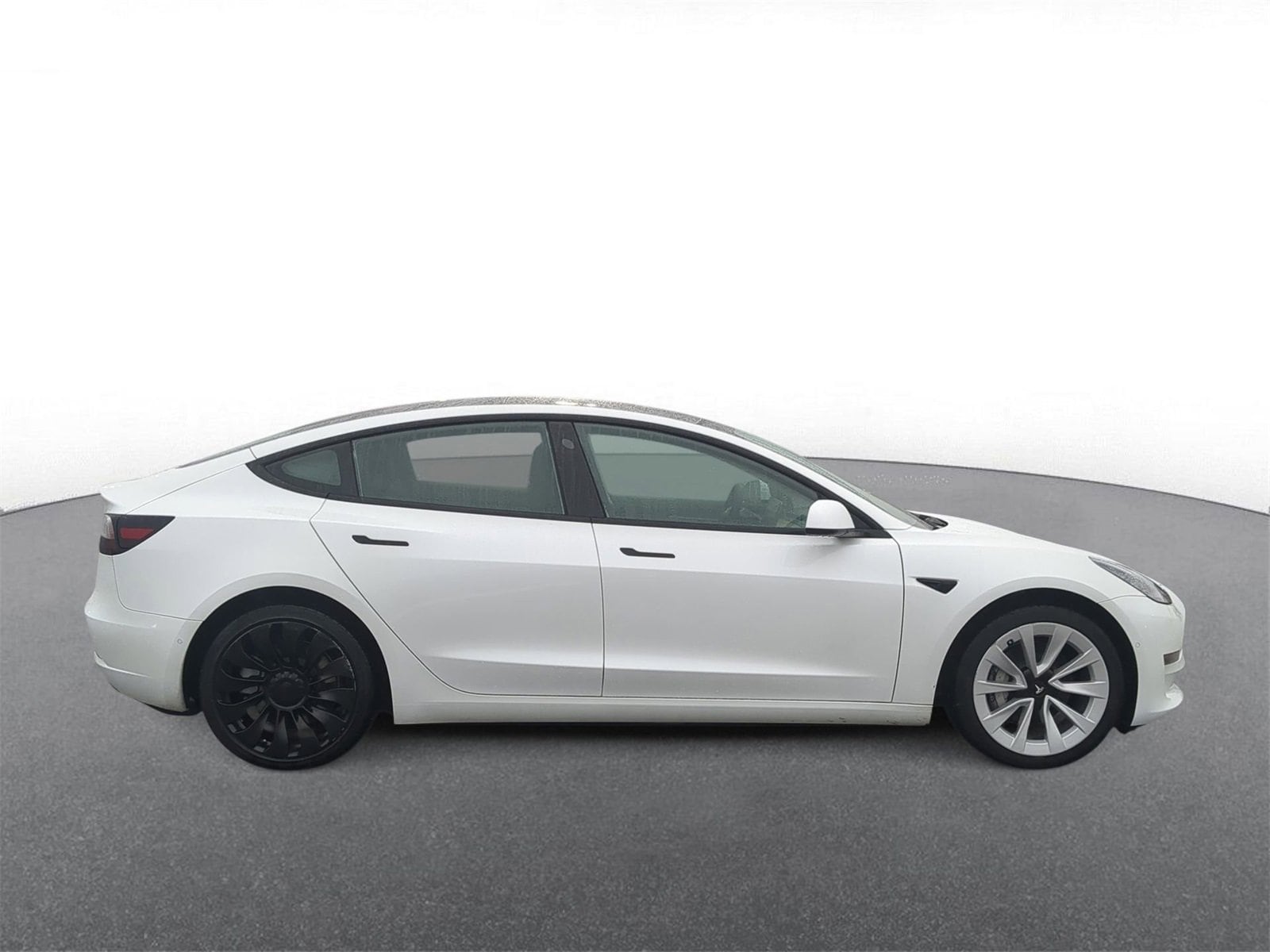 Thumbnail: 2022 Tesla Model 3 - 9