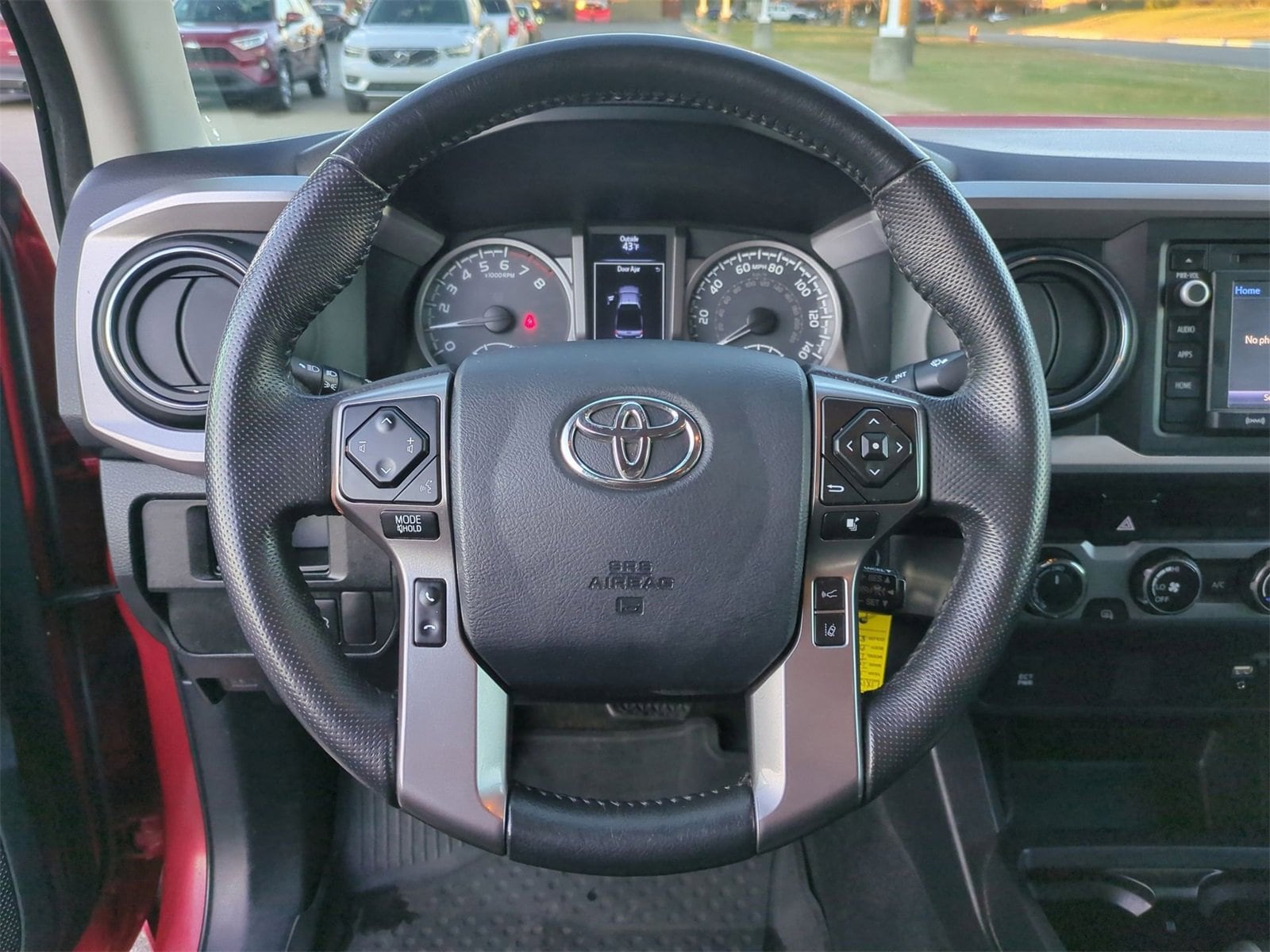 Thumbnail: 2018 Toyota Tacoma - 22