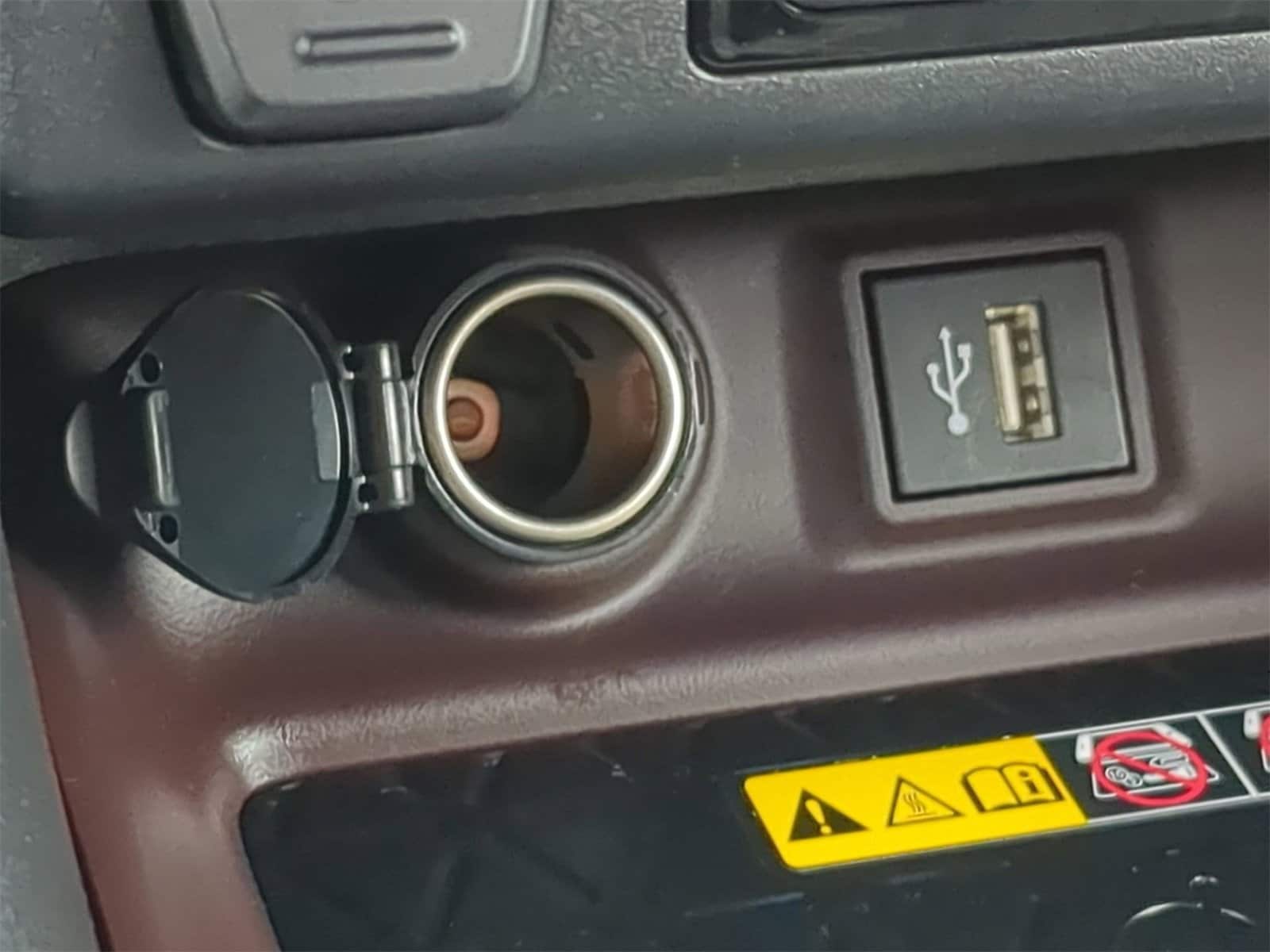 Thumbnail: 2024 Toyota RAV4 - 36