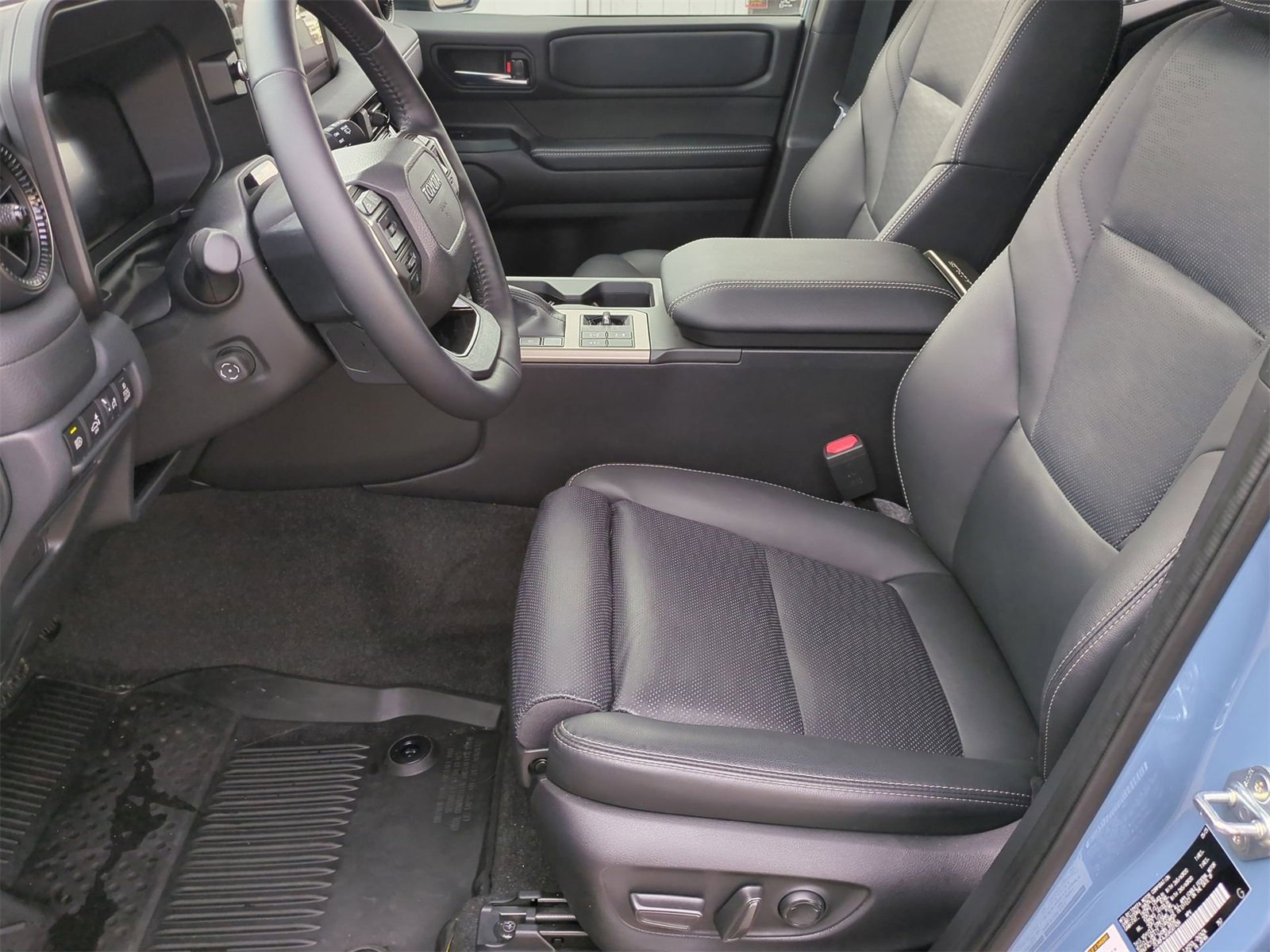 Thumbnail: 2025 Toyota Land Cruiser - 16