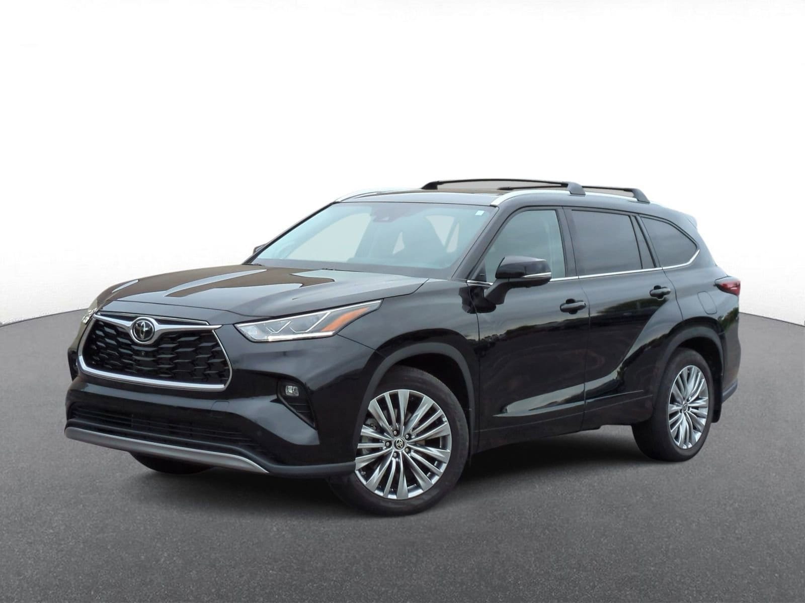 Thumbnail: 2024 Toyota Highlander - 1