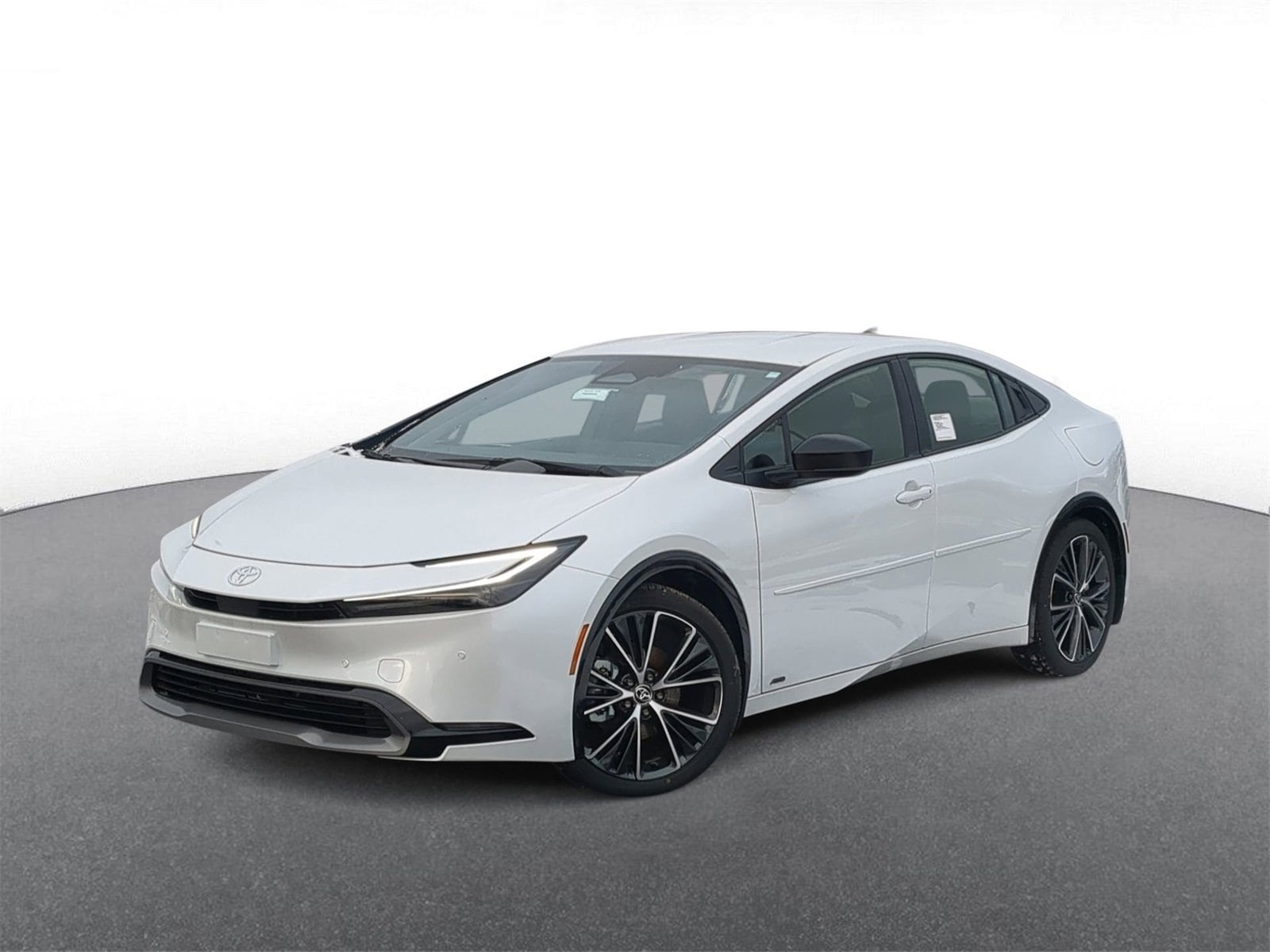 2026 Toyota Prius XLE's photo