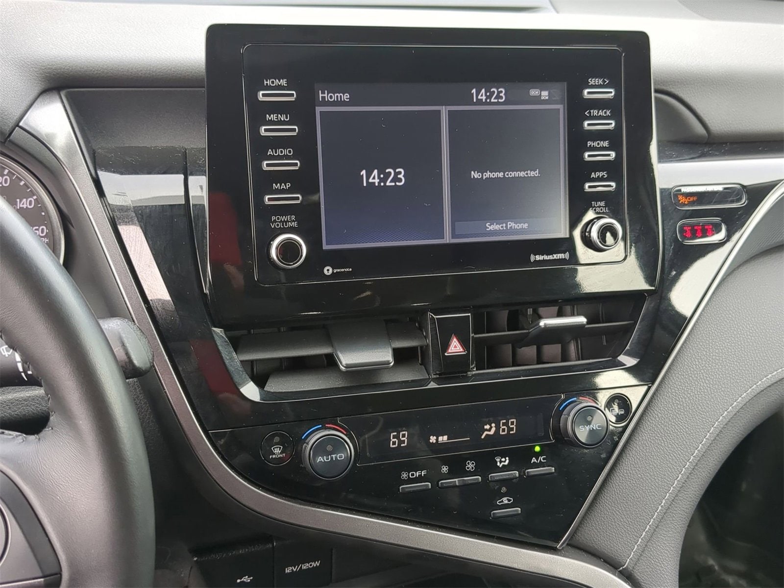 Thumbnail: 2023 Toyota Camry - 34