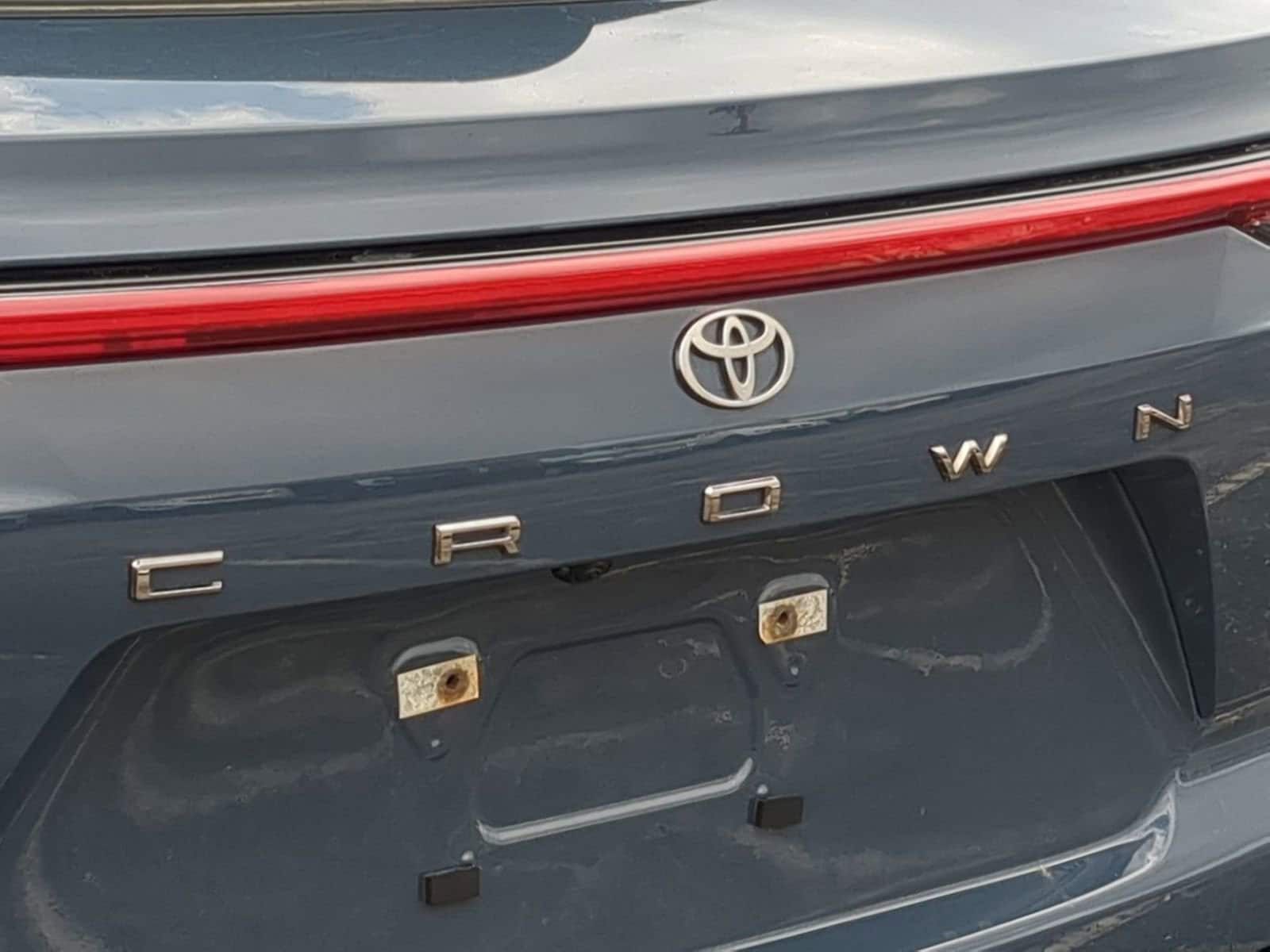 Thumbnail: 2025 Toyota Crown Signia - 13