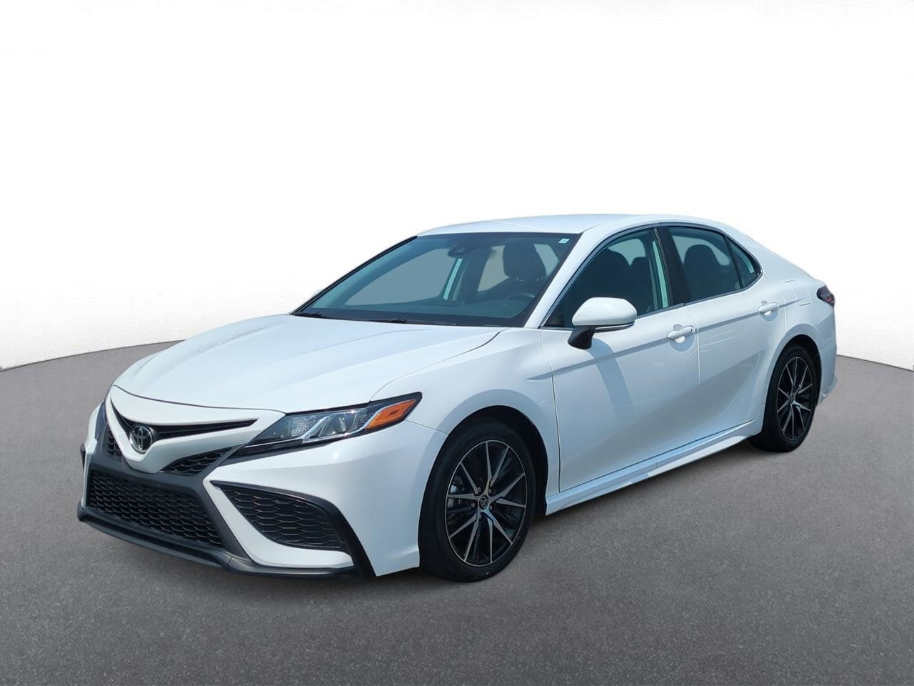 Thumbnail: 2024 Toyota Camry - 4