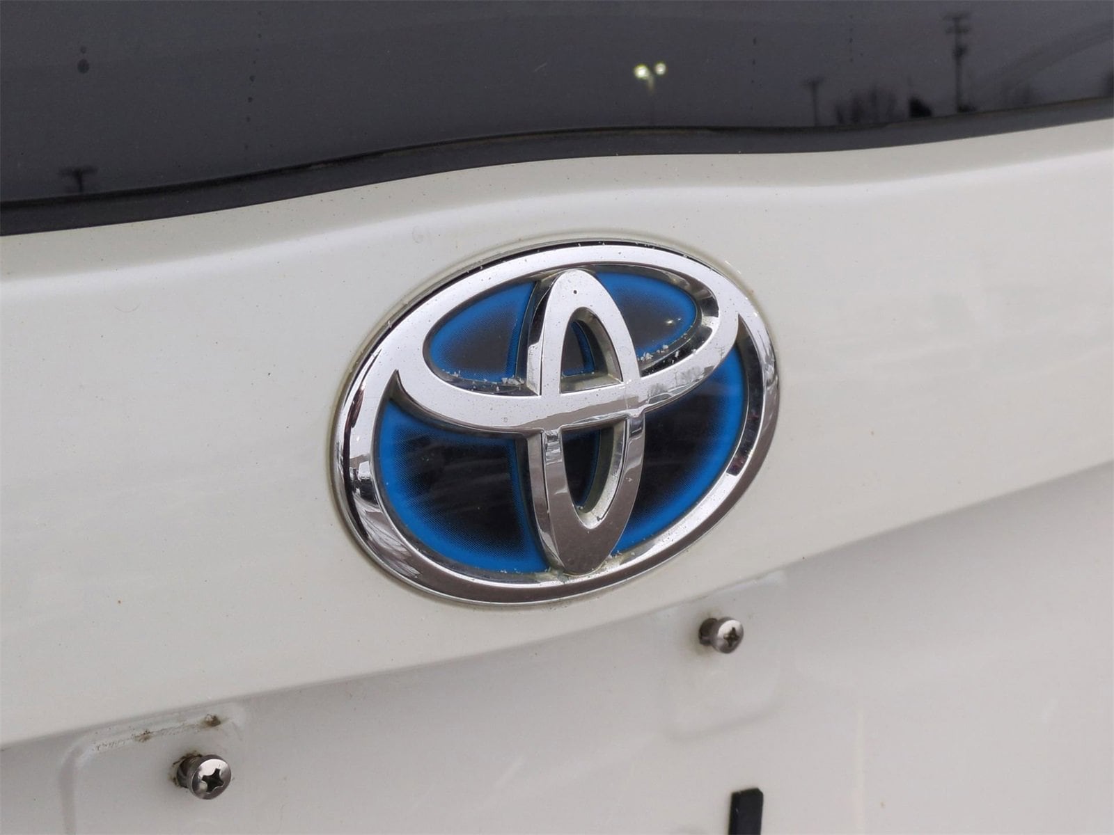 Thumbnail: 2012 Toyota Prius - 12