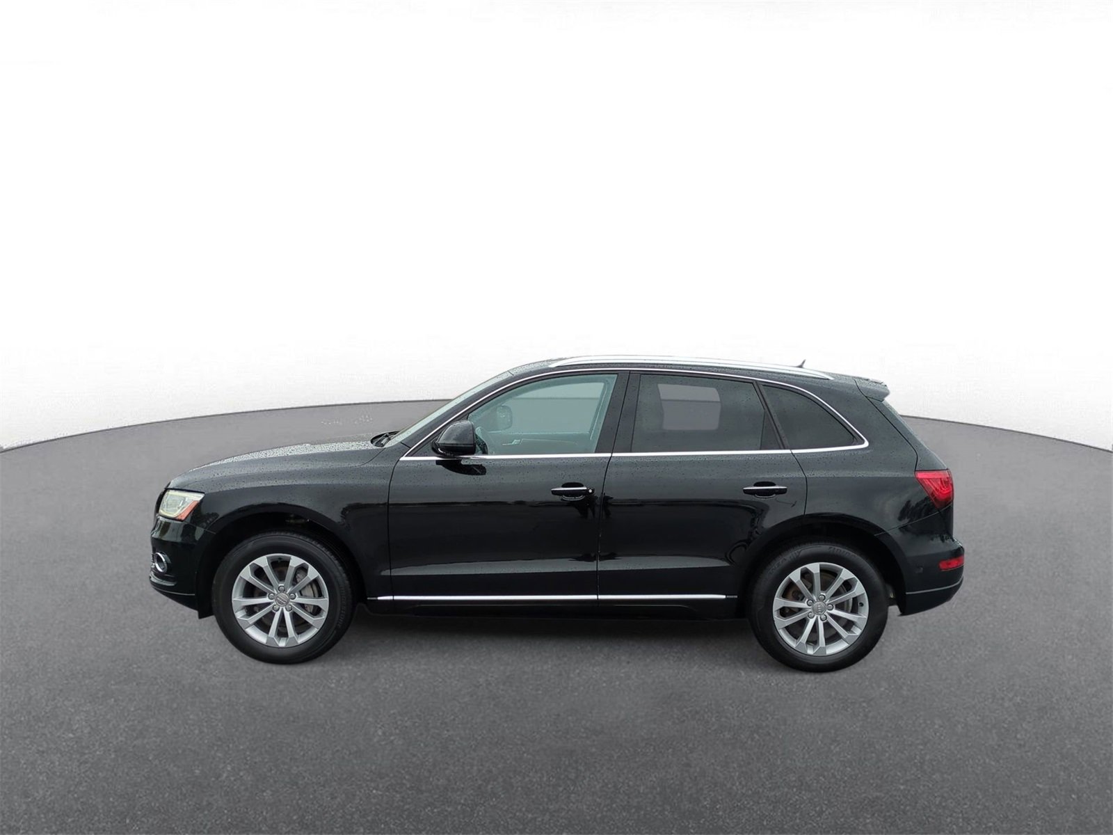 Thumbnail: 2016 Audi Q5 - 5
