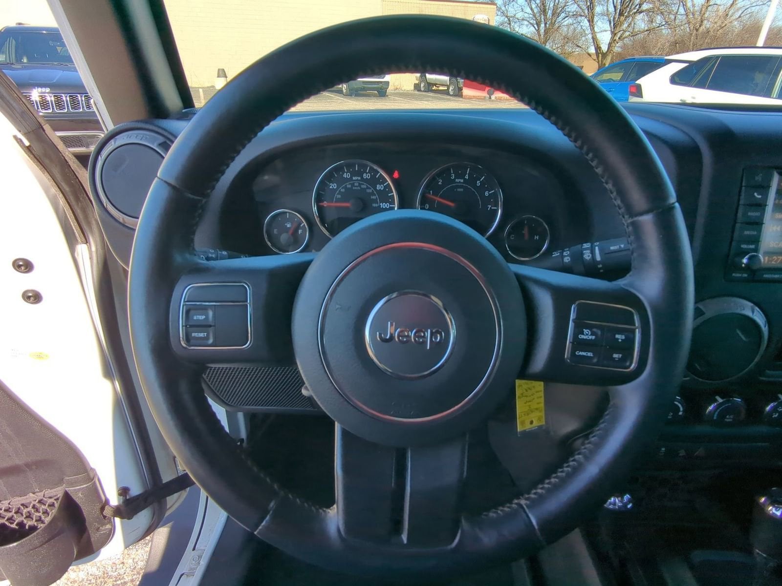 Thumbnail: 2015 Jeep Wrangler - 20